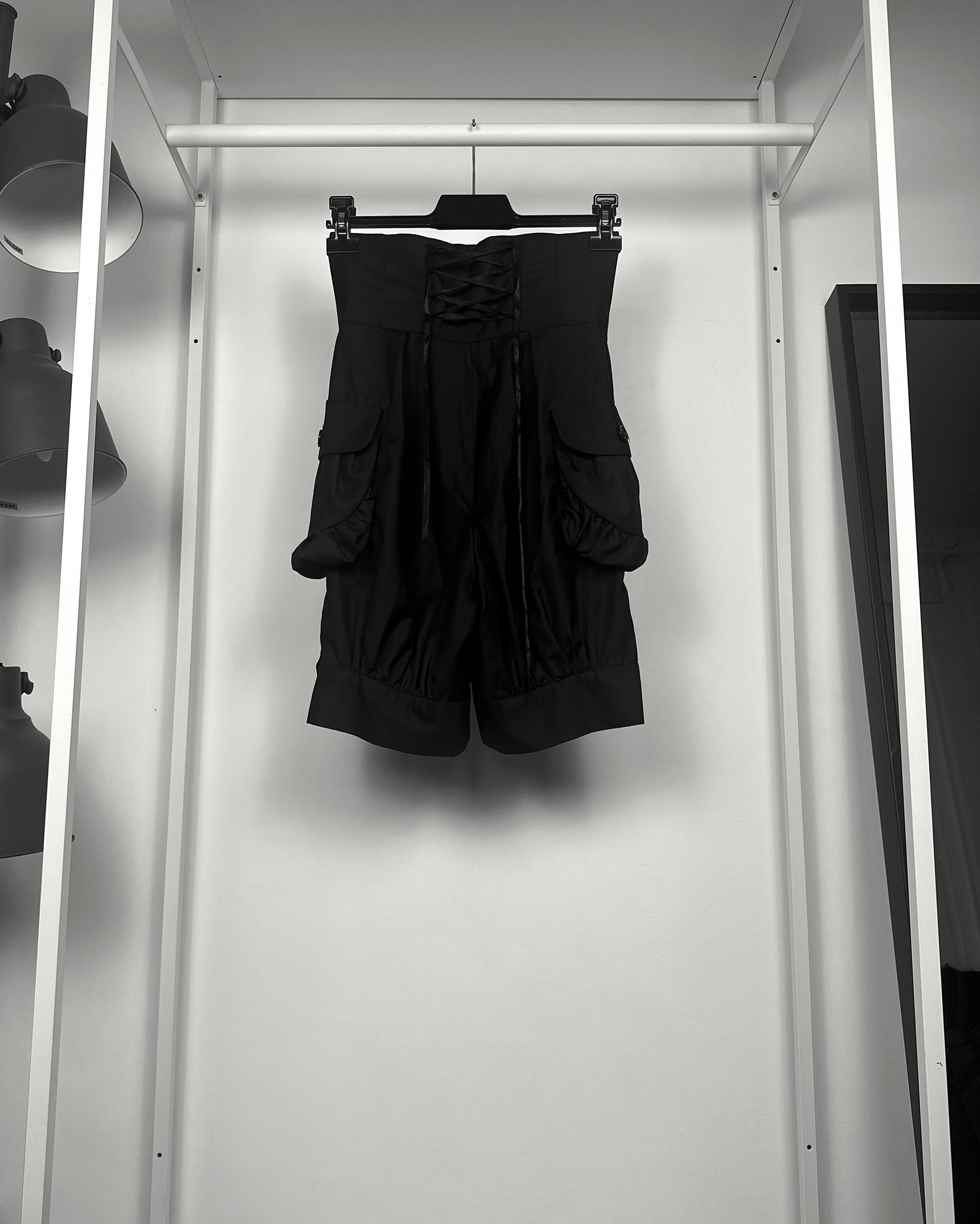 If Six Was Nine BPN Black Peace Now Corset Balloon Shorts Size US 27 - 2 Thumbnail