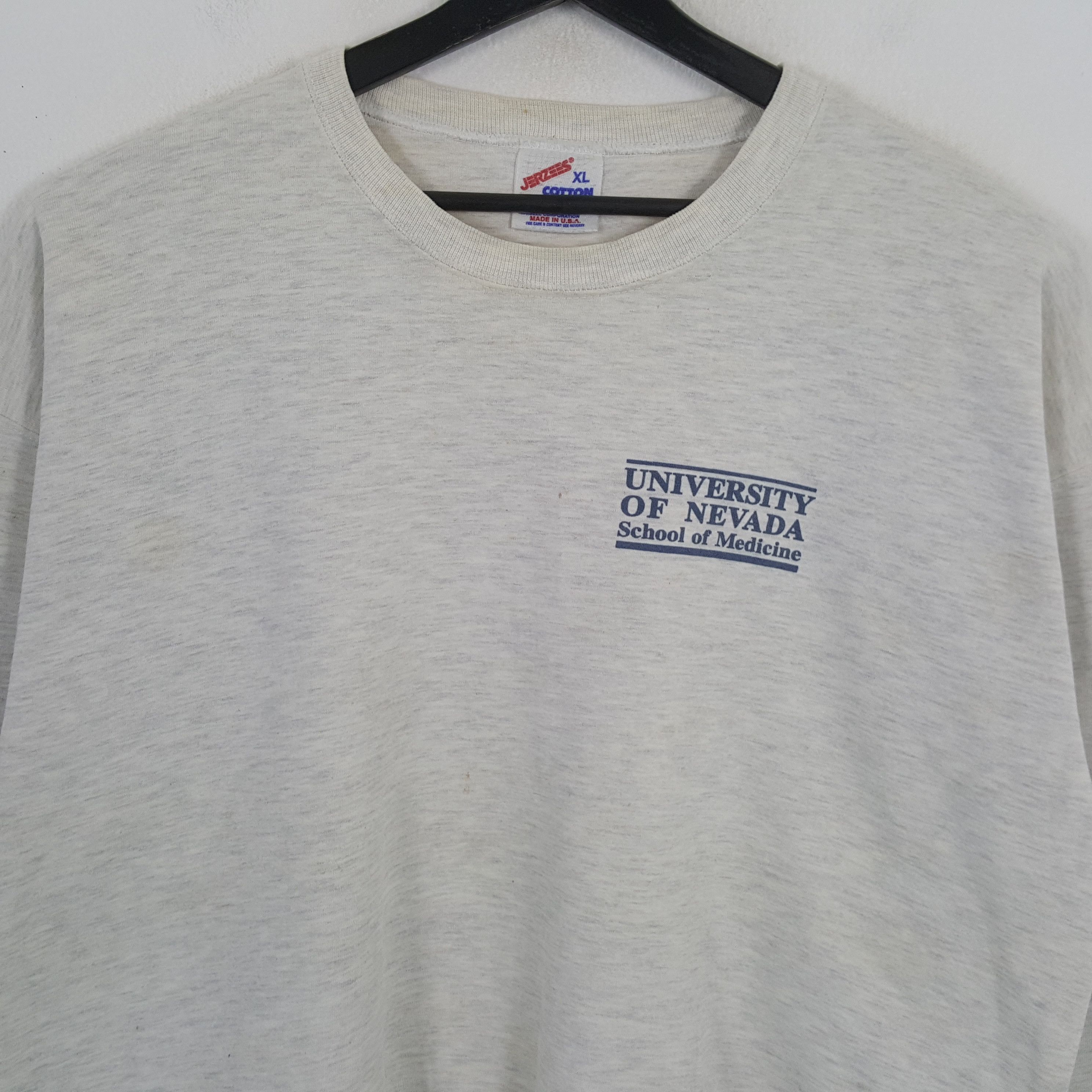 Vintage UNIVERSITY OF NEVADA Streetwear Style Vintage Sweatshirt Size US XL / EU 56 / 4 - 4 Thumbnail