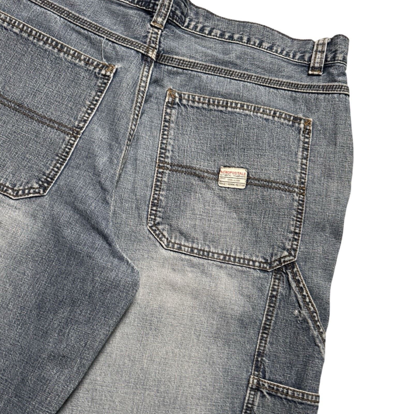 Aeropostale Vintage Y2K Aeropostale Light Wash Distressed Jean Shorts 36 Size US 36 / EU 52 - 2 Thumbnail