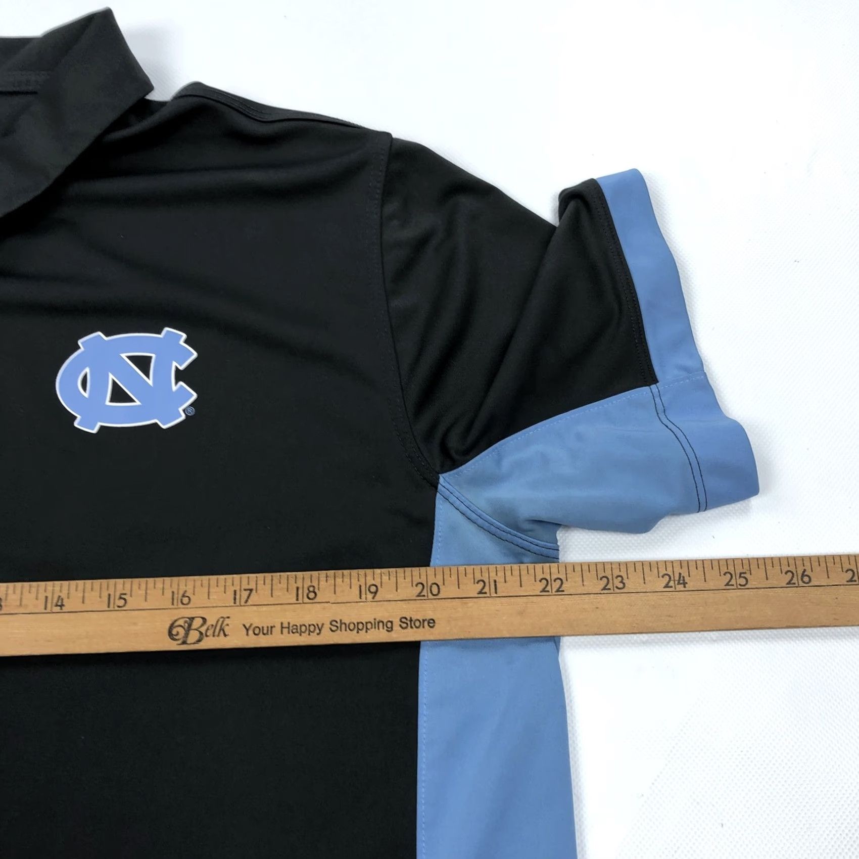 Nike Nike Dri-FIT UNC Tar Heels Polo Shirt Mens L Black Blue Colorblock Short Sleeve Golf Sports Logo Embroidered Buttoned 100 Polyester Casual Activewear Size US L / EU 52-54 / 3 - 6 Thumbnail