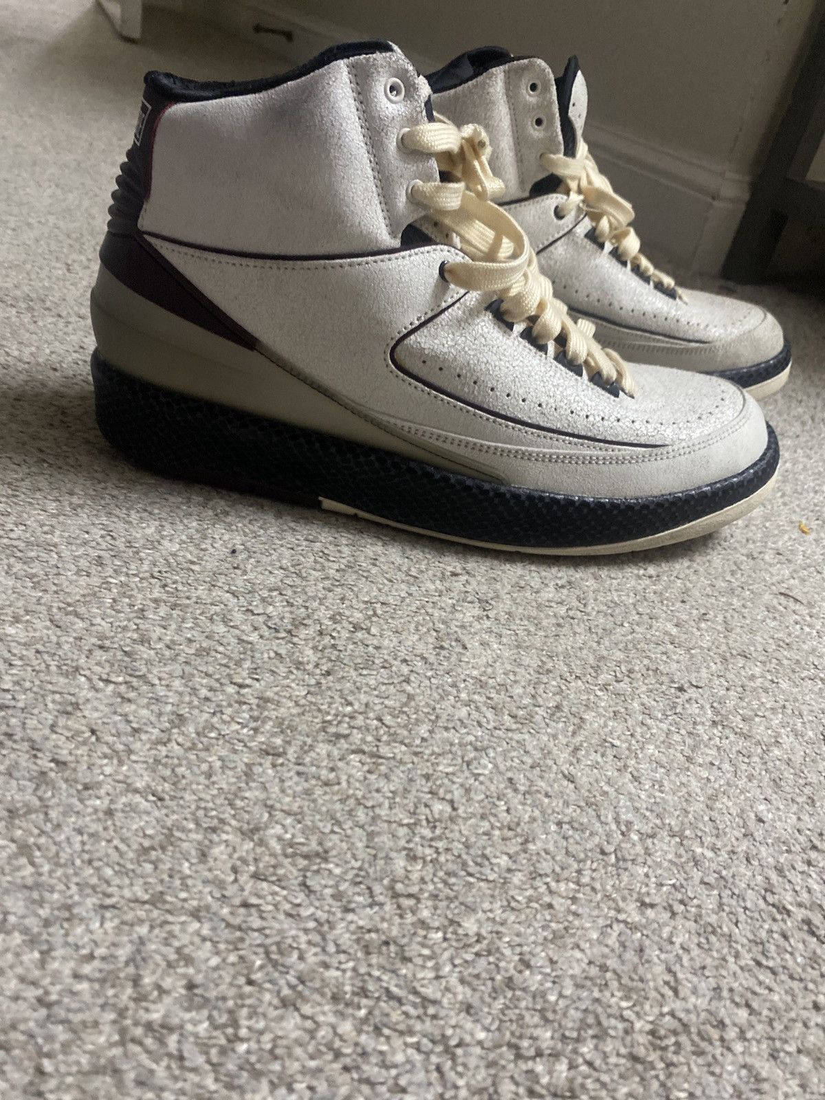 Jordan Brand Air Jordan 2 Maníere Size US 10.5 / EU 43-44 - 7 Thumbnail