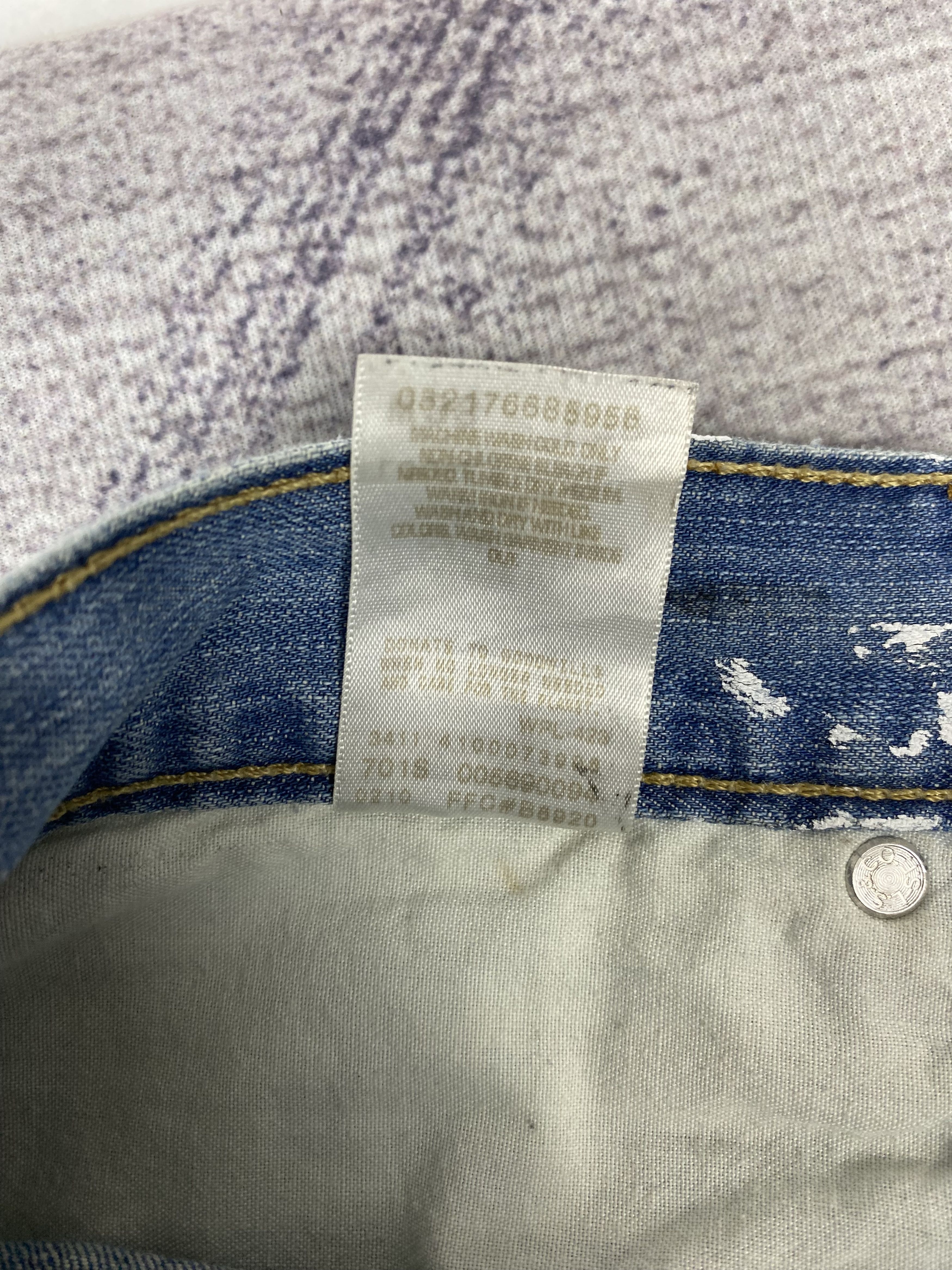 Vintage Vintage Levi's 569 Loose Straight Light Blue Denim PT0480 Size US 38 / EU 54 - 16 Thumbnail