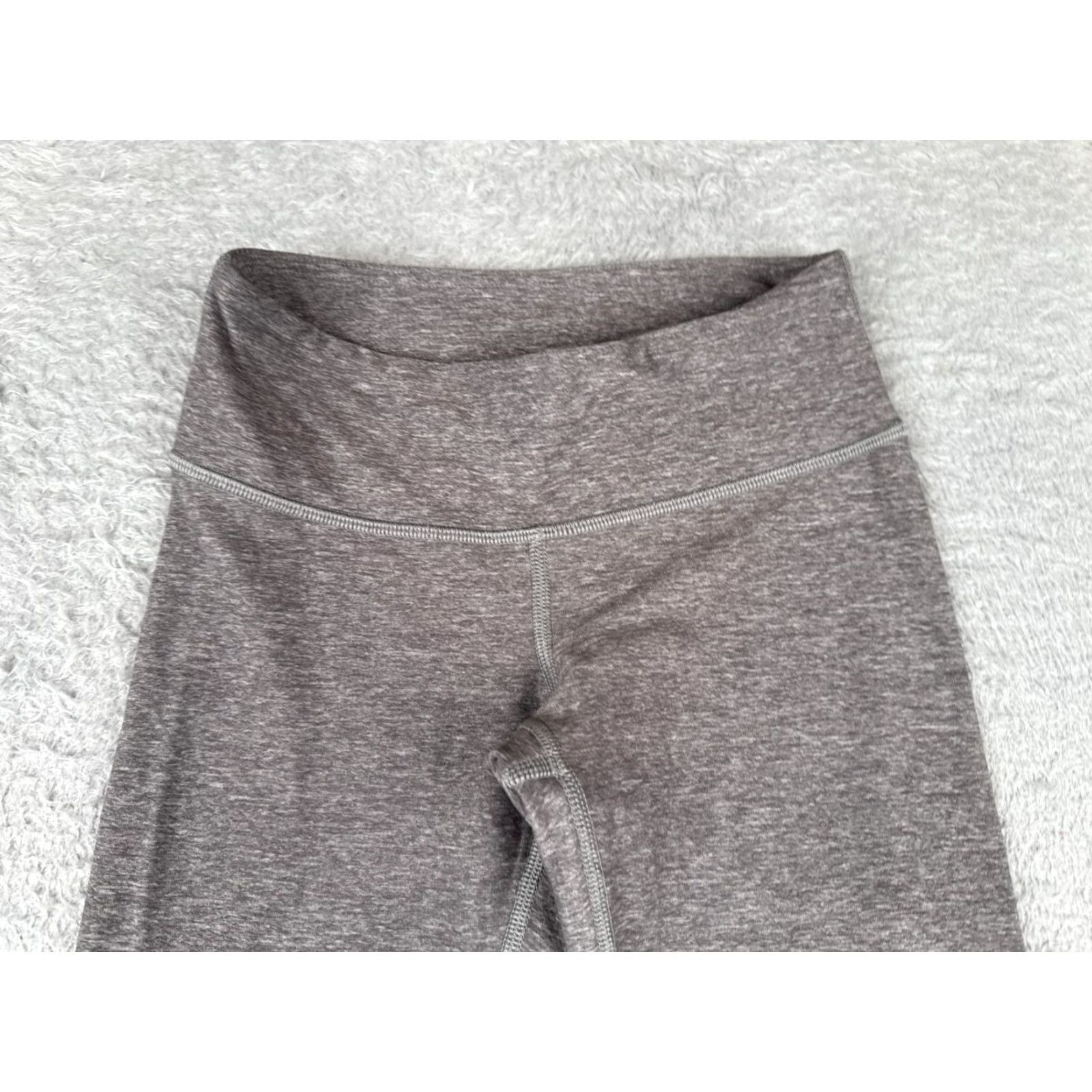 Lululemon VINTAGE Lululemon Wunder Under Pants Women's Yoga Workout Skinny Gym Activewear 2 Gray Size 26" / US 2 / IT 38 - 4 Thumbnail