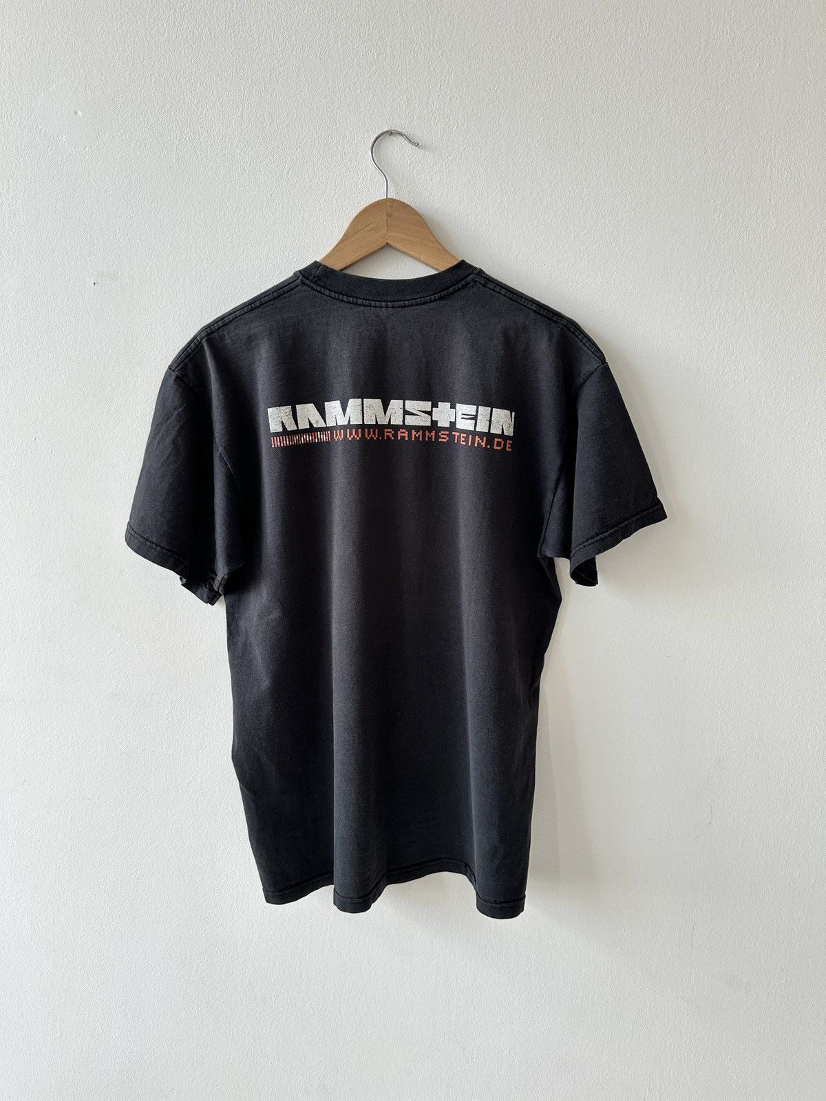 Fruit Of The Loom × Vintage Vintage Rammstein T Shirt Size US L / EU 52-54 / 3 - 2 Thumbnail