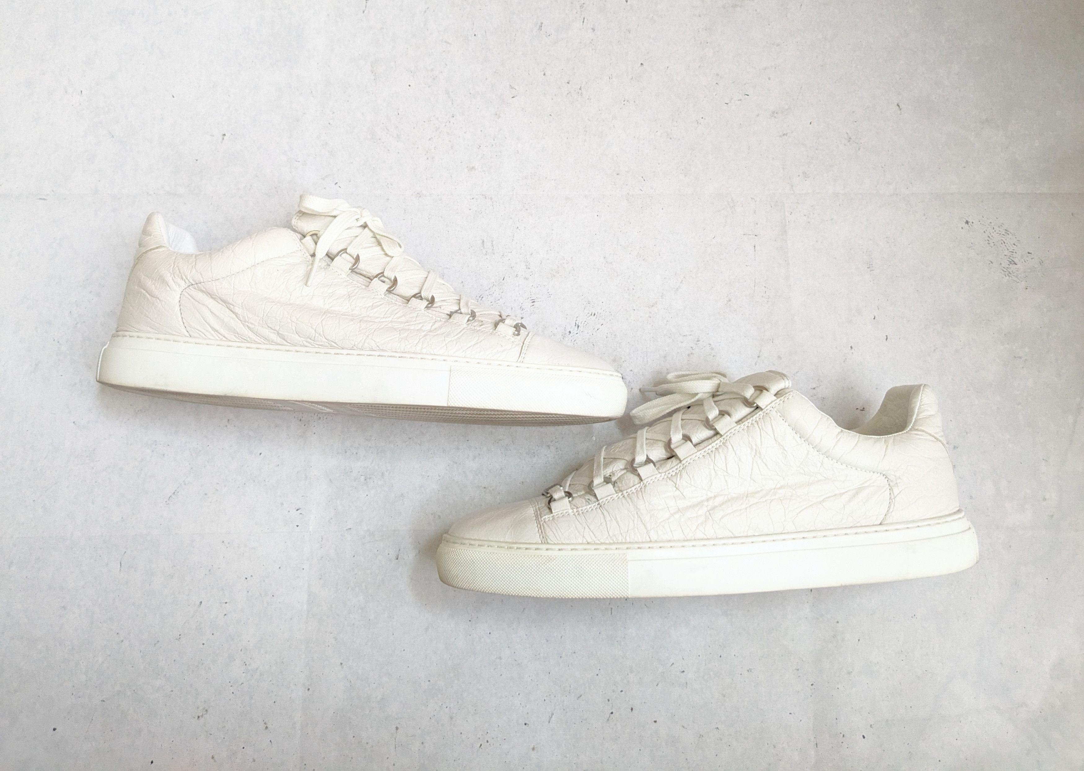 Balenciaga Balenciaga Arena Sneakers White 12 Low Tops Leather Size US 12 / EU 45 - 1 Thumbnail