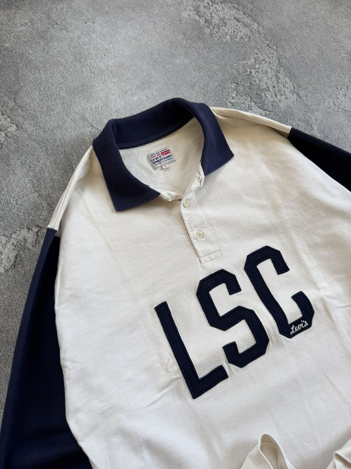 Levi's Levi’s L/size big logo rugby long sleeve sweatshirts 90s USA Size US L / EU 52-54 / 3 - 2 Thumbnail