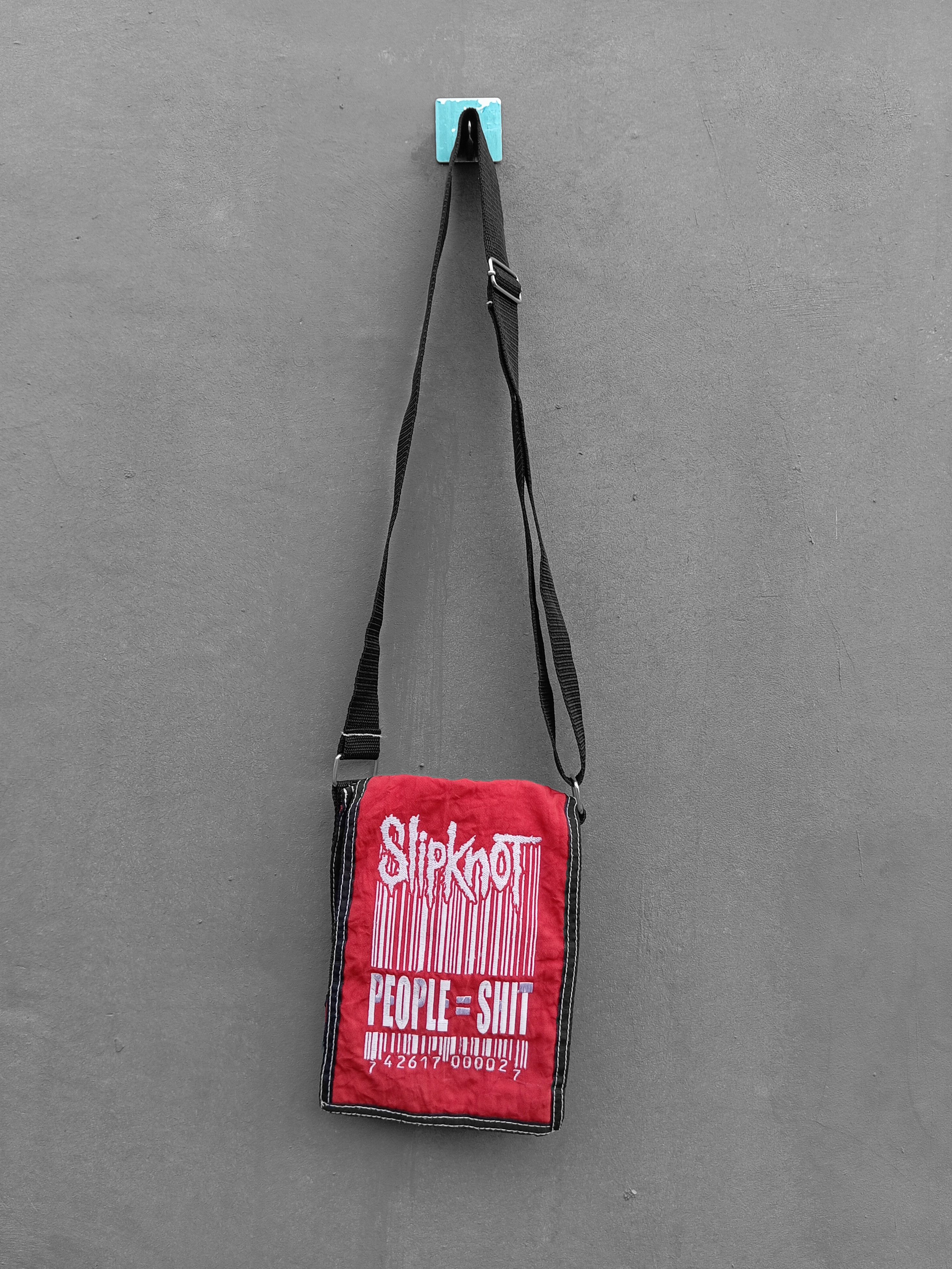 Band Tees vintage Y2K SLIPKNOT people = shit embroidery mini sling bag Size ONE SIZE - 1 Thumbnail