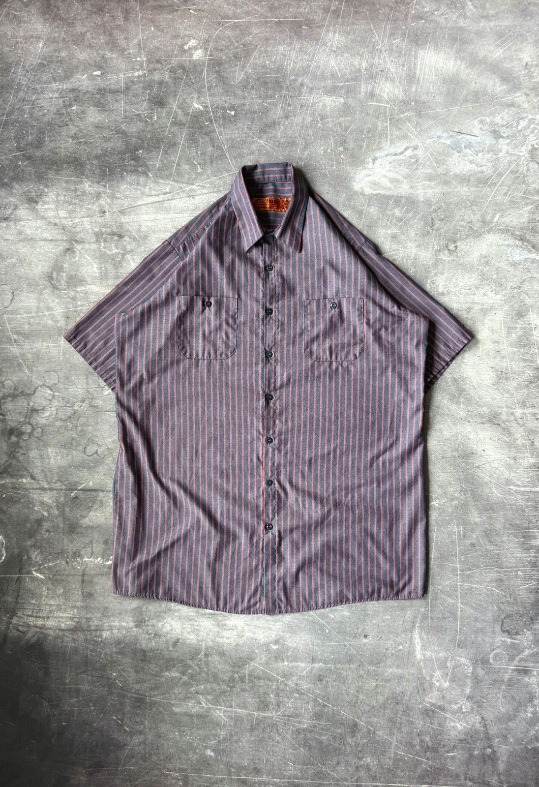 Red Kap Vintage Red Kap Workwear Short-Sleeve Buttondown Shirt (XL) Size US XL / EU 56 / 4 - 1 Thumbnail
