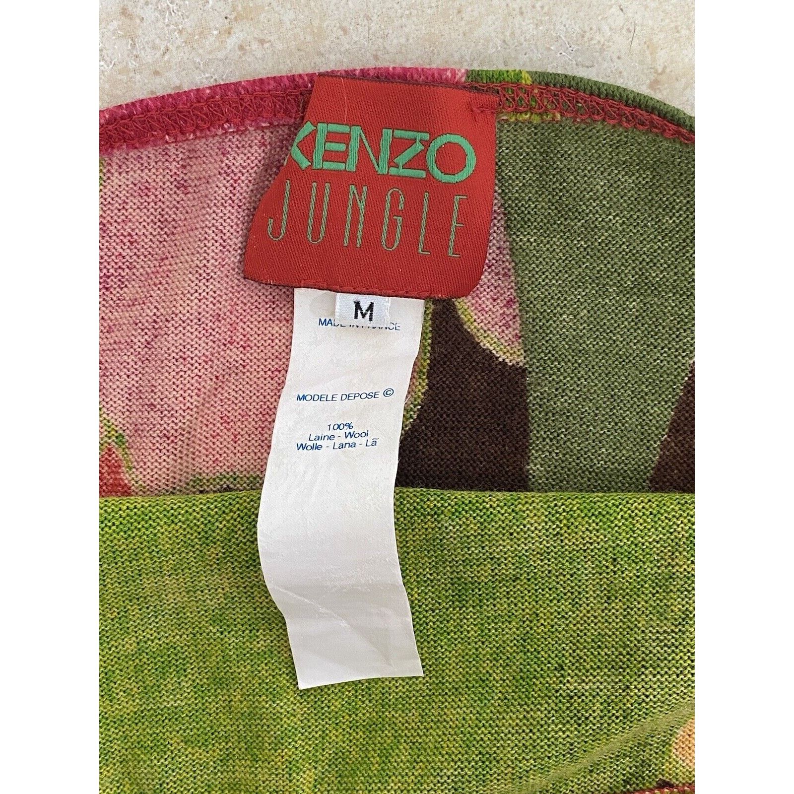 Kenzo VTG Kenzo Jungle Sweater Skirt Green Red Floral Tropical Size 30" / US 8 / IT 44 - 6 Thumbnail