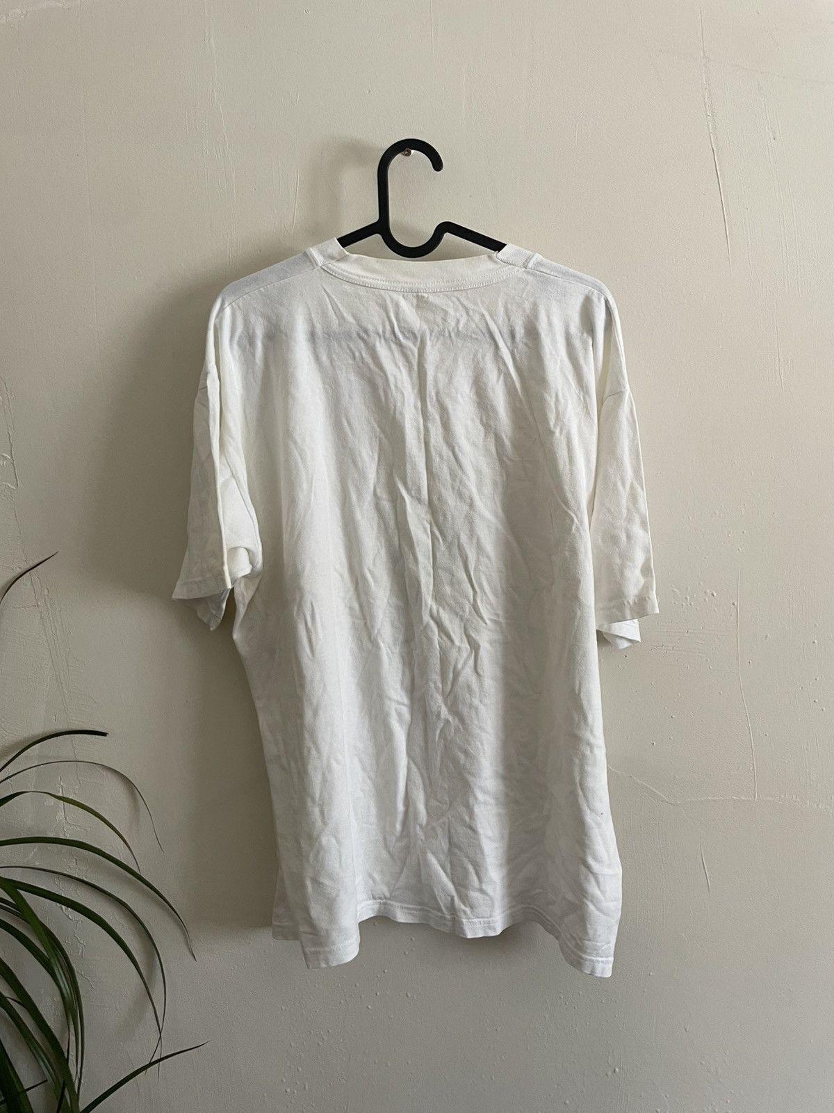 Vintage Vintage stroke lots Pussies homeless humor Tshirt Size US L / EU 52-54 / 3 - 4 Thumbnail
