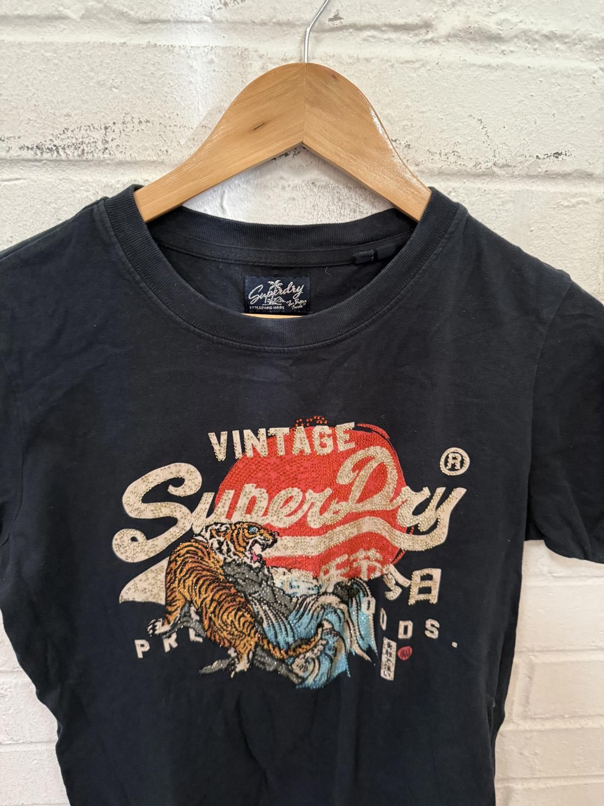 Superdry SuperDry Vintage Black Graphic T-Shirt with Tiger Print Size ONE SIZE - 3 Thumbnail