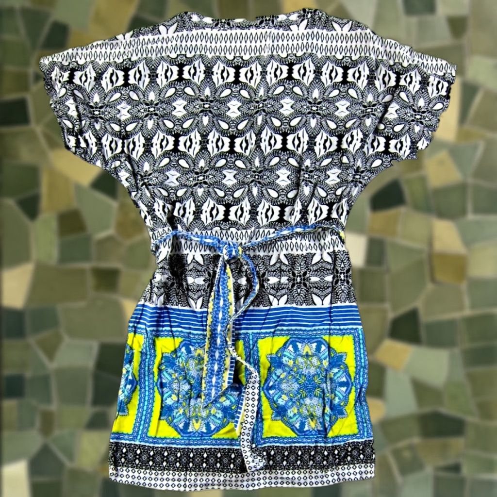 Vintage Green Dragon Rayon Black White Blue Yellow Paisley Floral V-Neck Sheath Dress XS Size XS / US 0-2 / IT 36-38 - 1 Thumbnail