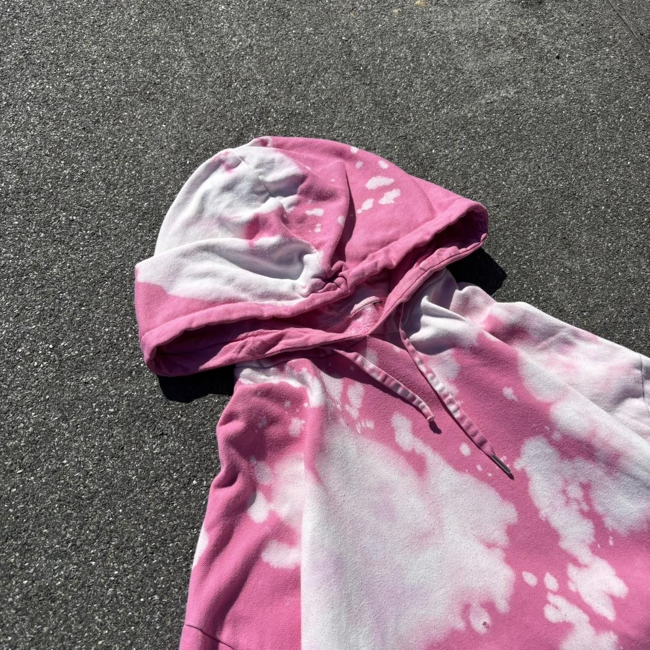 Japanese Brand × Vintage Vintage y2k bleach tie dye boxy graphic hoodie Size US M / EU 48-50 / 2 - 3 Thumbnail