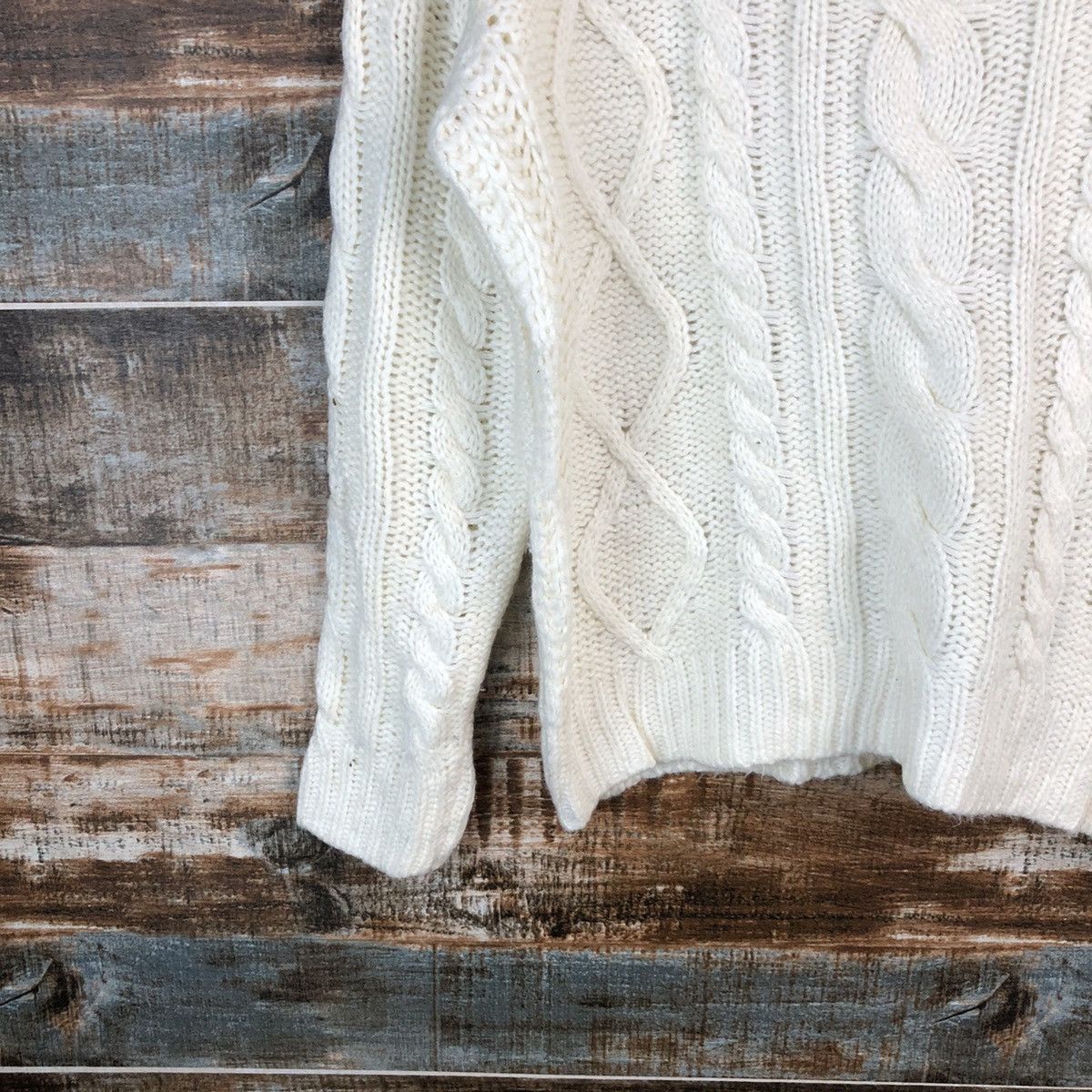 Aran Isles Knitwear × Homespun Knitwear × Japanese Brand Ingni White cable Knitwear vintage sweater #A1536 Size S / US 4 / IT 40 - 7 Thumbnail