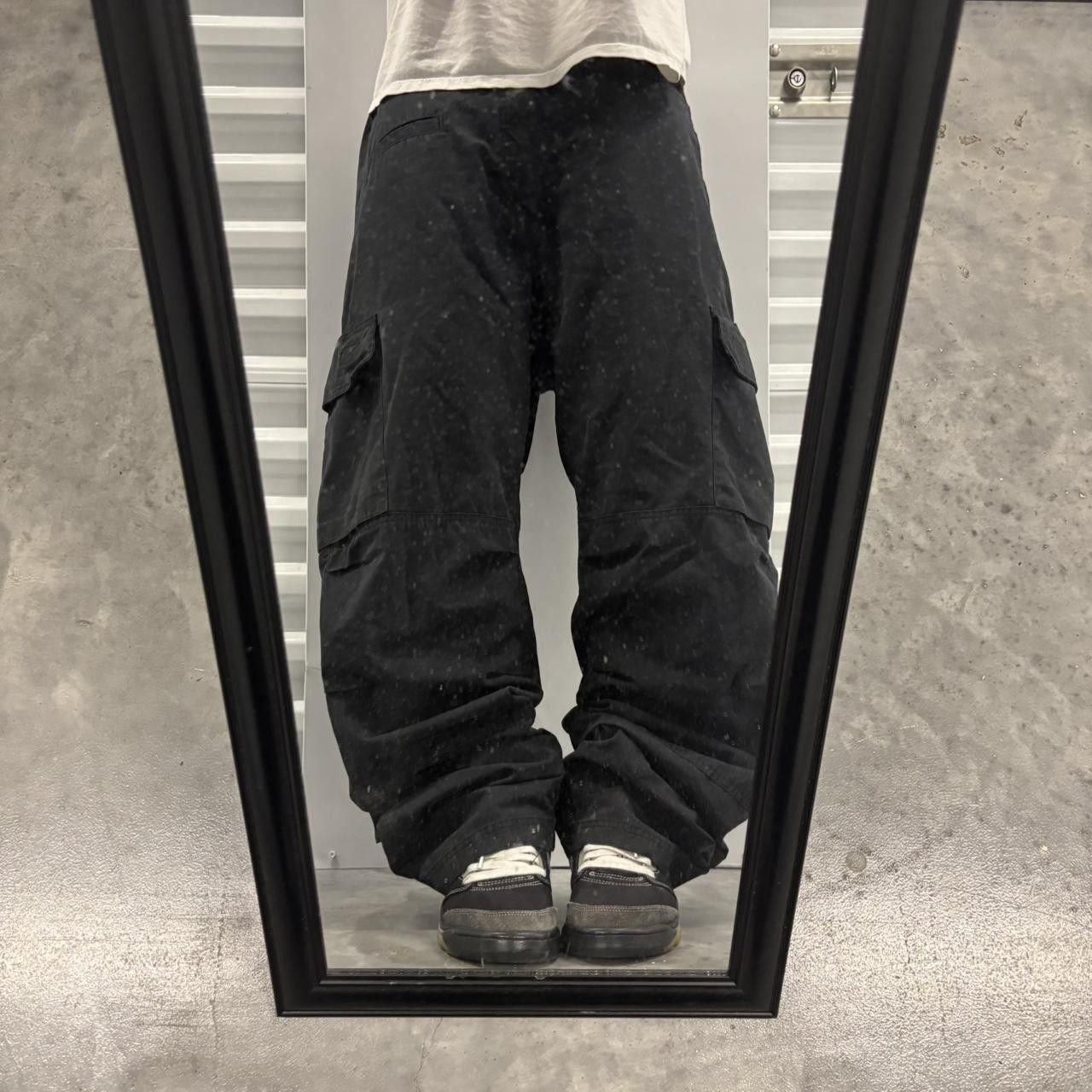 Japanese Brand × Vintage Crazy Vintage Y2K/2000s Baggy Black Streetwear Workwear Skater Cargo Pants! Size US 36 / EU 52 - 1 Thumbnail