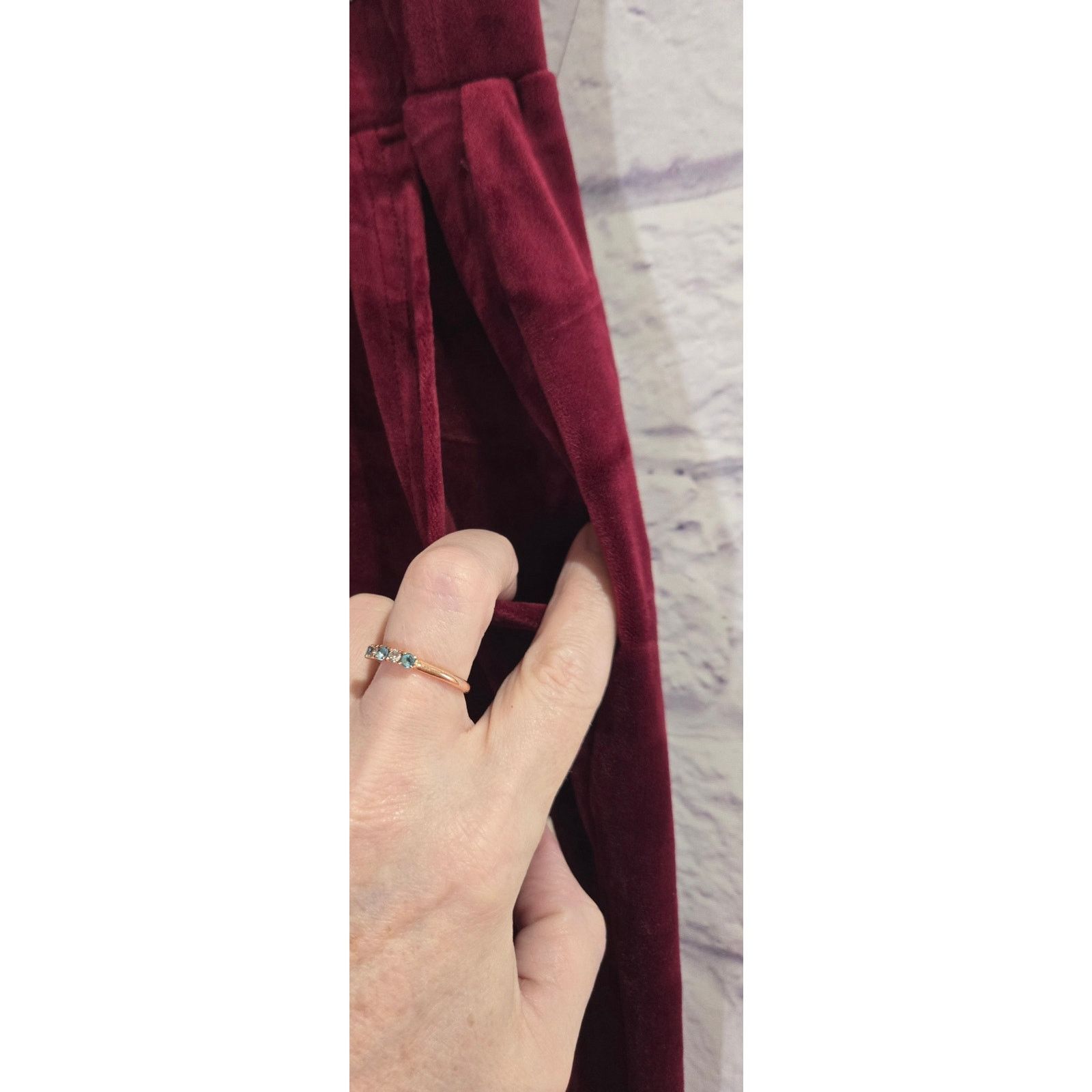 Liz Claiborne Liz Claiborne Burgundy Pull On Velour Pants L Soft Comfy Size 28" / US 6 / IT 42 - 2 Thumbnail