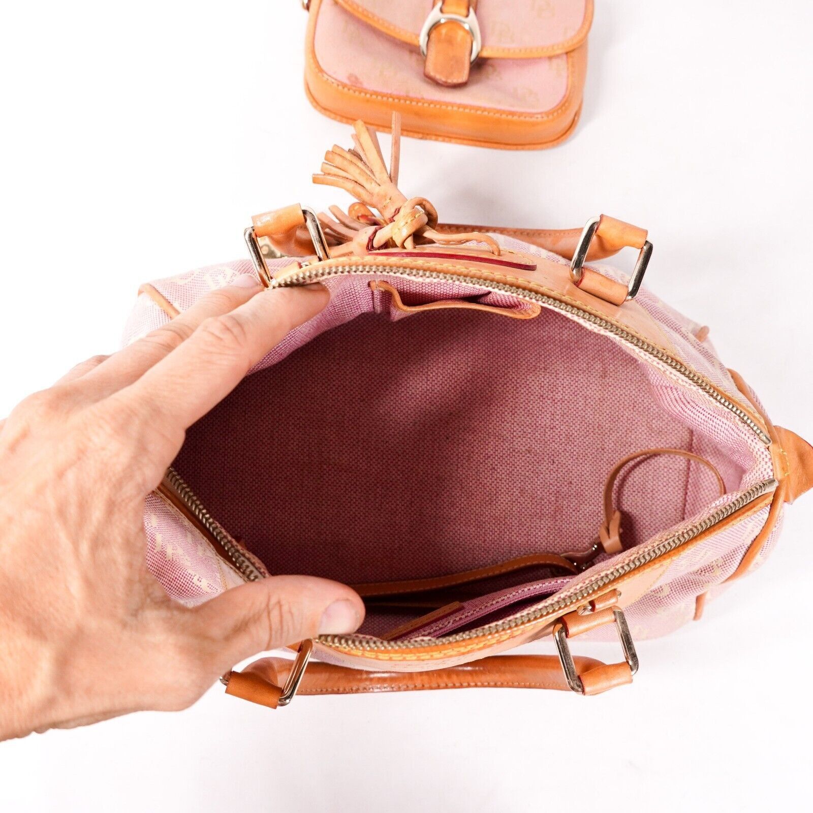 Dooney & Bourke Dooney & Bourke Handbag Purse Clutch Canvas Satchel Bag Size ONE SIZE - 6 Thumbnail