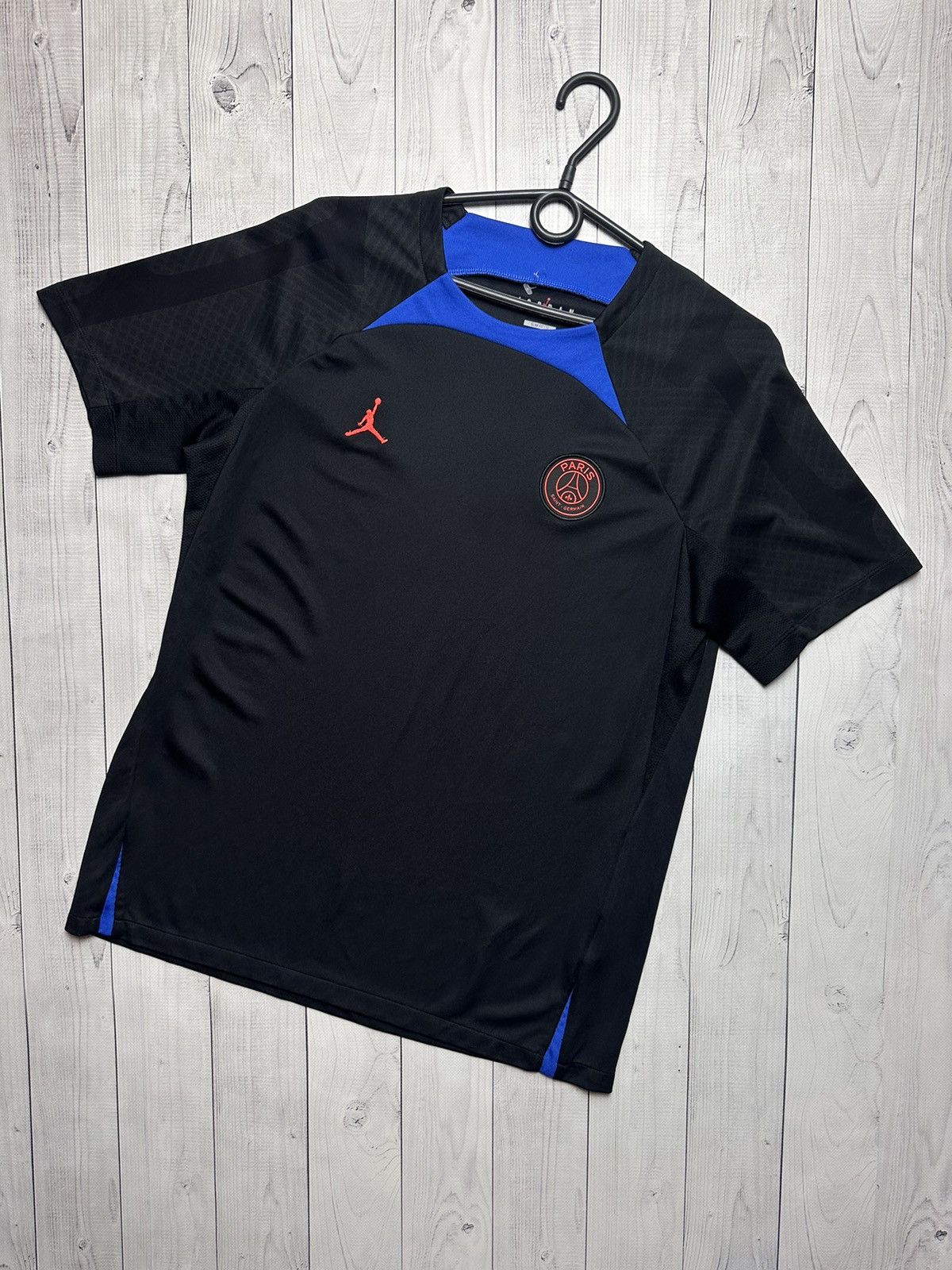 Jordan Brand Jordan PAris PSG soccer training jersey size L black Size US L / EU 52-54 / 3 - 1 Thumbnail