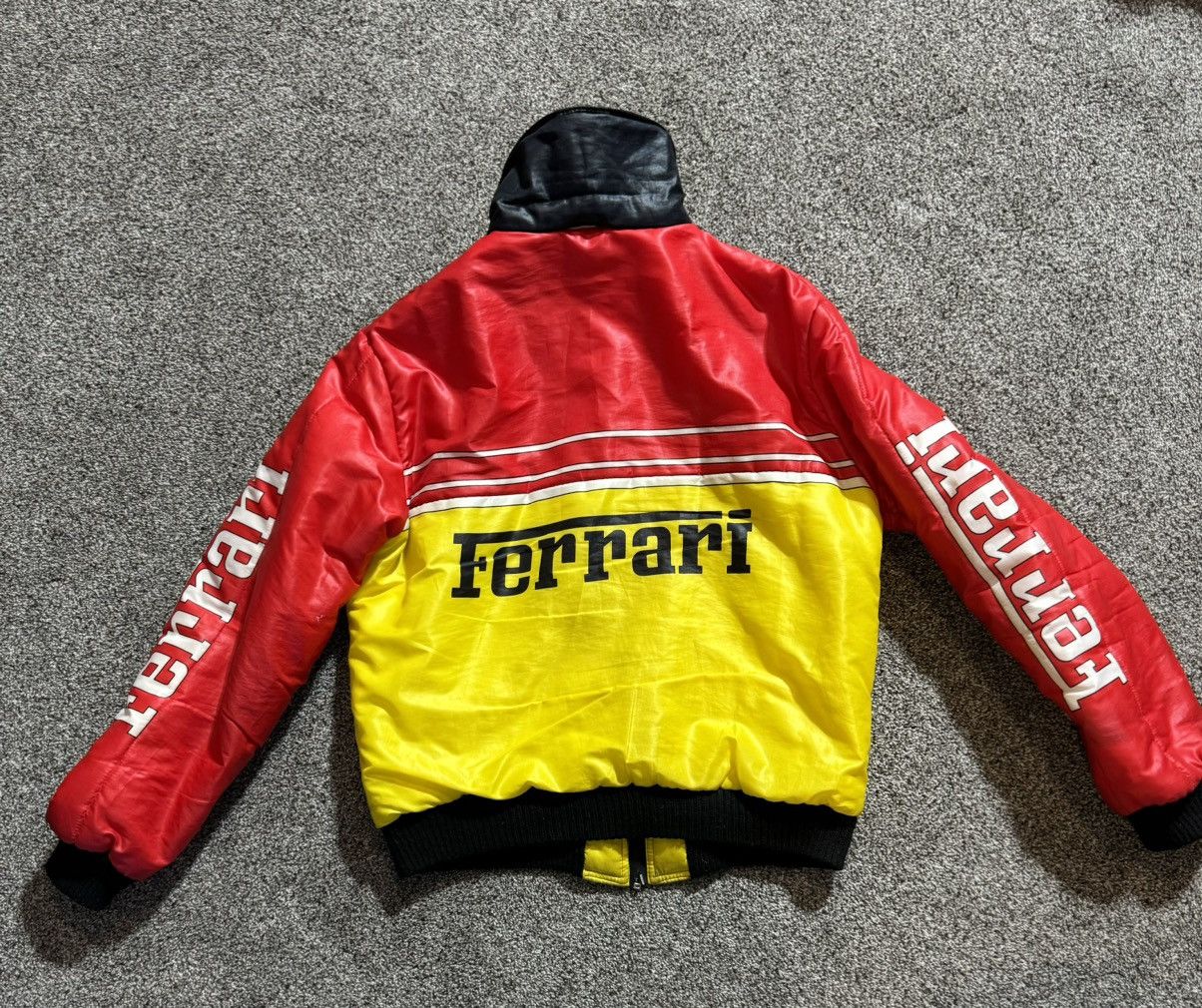 Vintage 🤯 FERRARI ISSUED RARE ⛽️ Size US L / EU 52-54 / 3 - 6 Thumbnail
