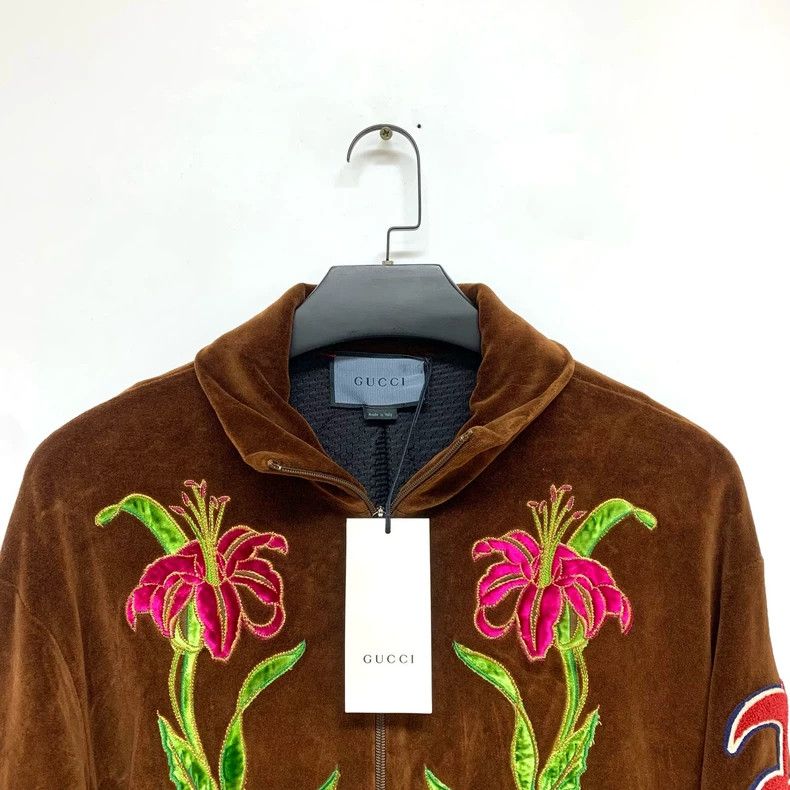Gucci Gucci Velvet jacket 2503-Nextarrow Size US S / EU 44-46 / 1 - 5 Thumbnail