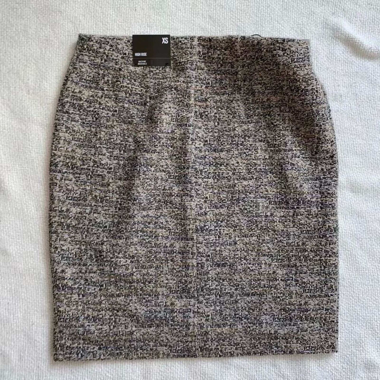Express Express Tweed Neutral High Rise Skirt | Sz XS, NWT Size 25" / US 0 / IT 36 - 3 Thumbnail