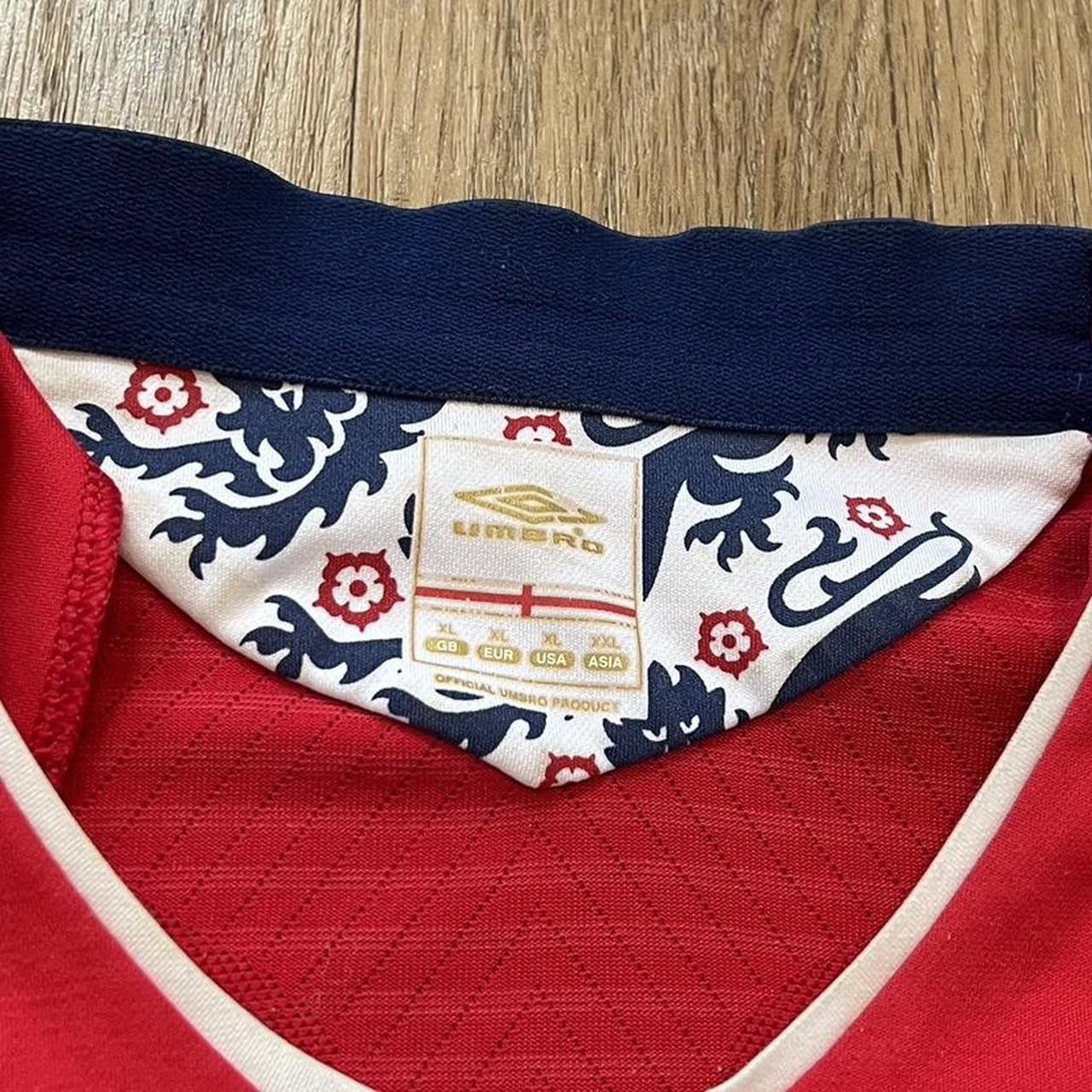 Umbro 2008-10 England Away Umbro Football Shirt y2k 2000s Size US XL / EU 56 / 4 - 4 Thumbnail