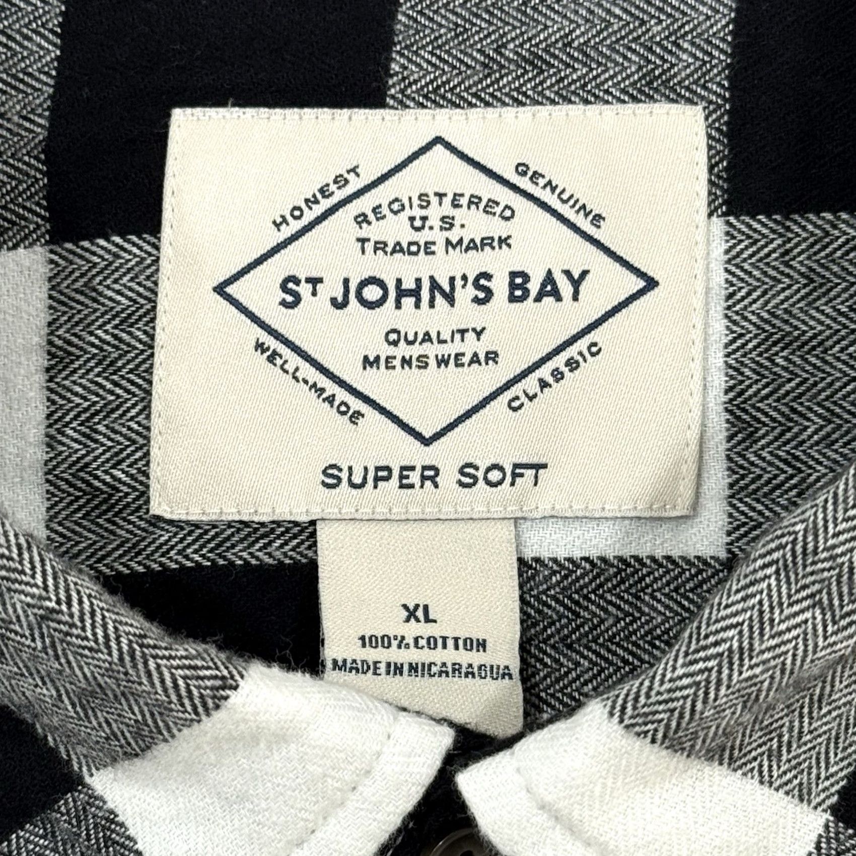 Vintage VINTAGE St. Johns Bay Flannel Shirt Mens XL Black/White Buffalo Plaid Super Soft Size US XL / EU 56 / 4 - 3 Thumbnail