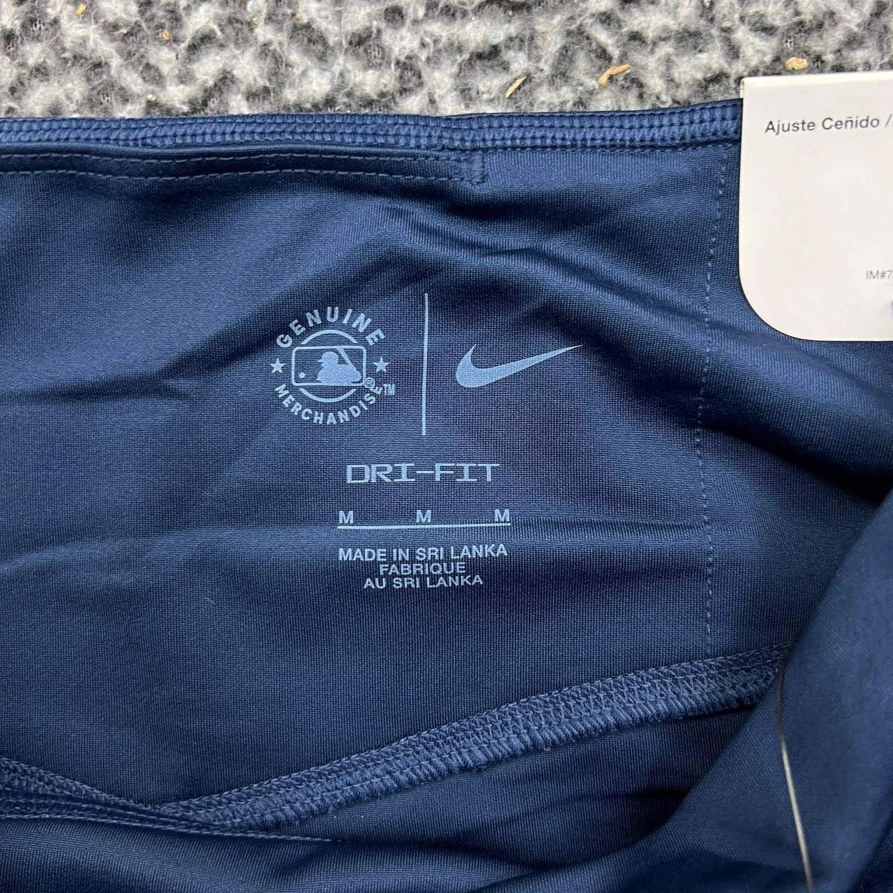 Nike Nike Dri-Fit Leggings Women M Washington Nationals 27x24 Size 27" / US 4 / IT 40 - 9 Thumbnail