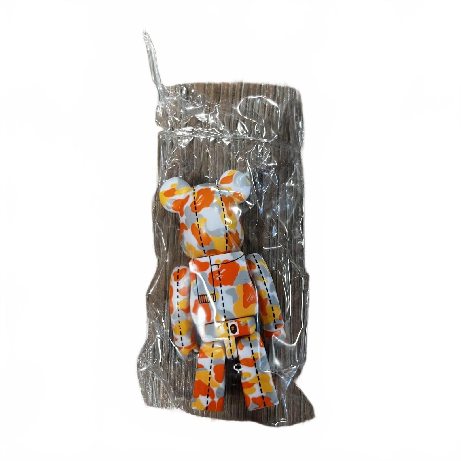 Bape Bearbrick x BAPE 28th Anniversary Camo #3 Orange 100% Size ONE SIZE - 3 Thumbnail