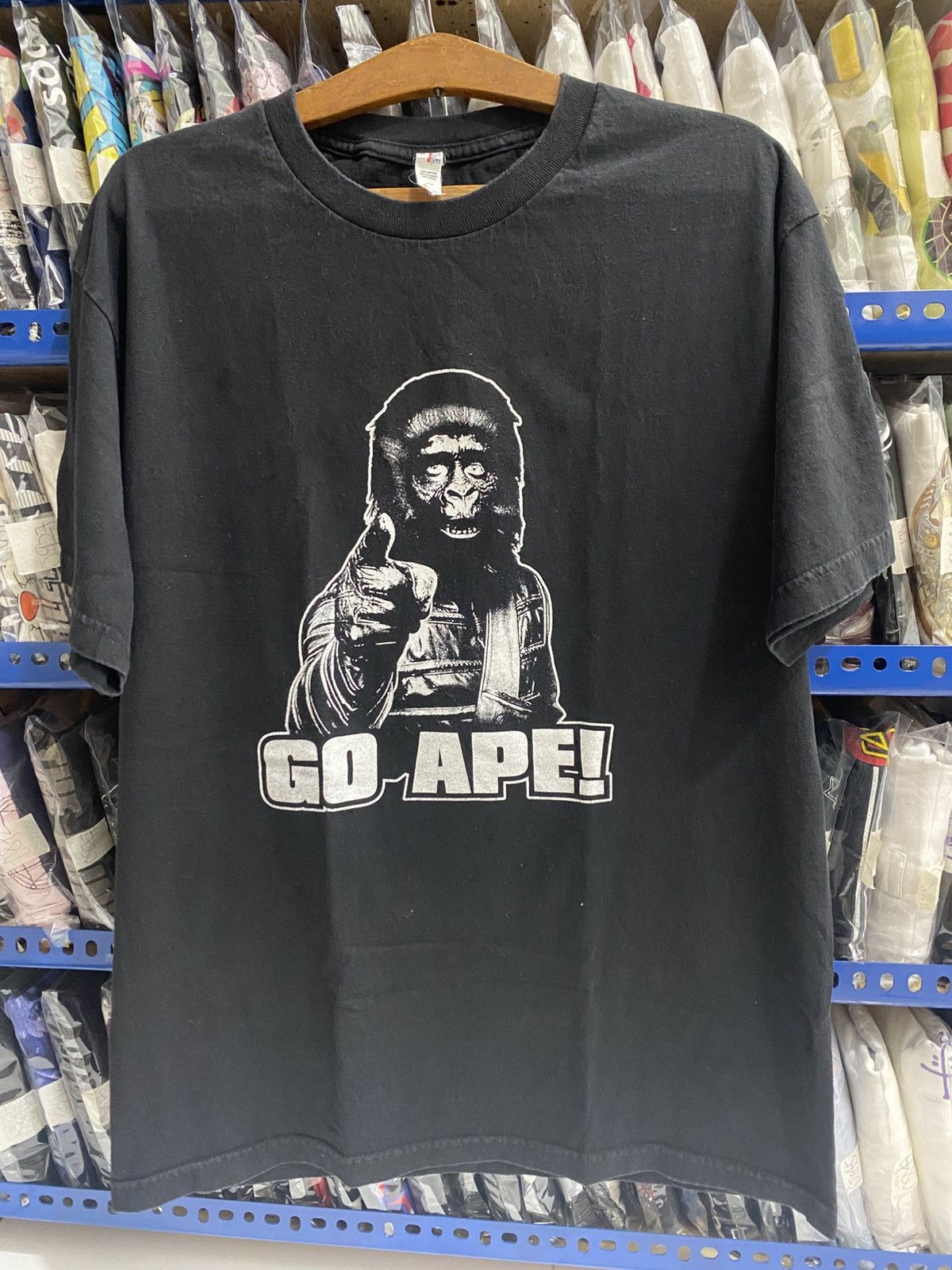 Vintage GO APE TSHIRT Size US L / EU 52-54 / 3 - 1 Thumbnail