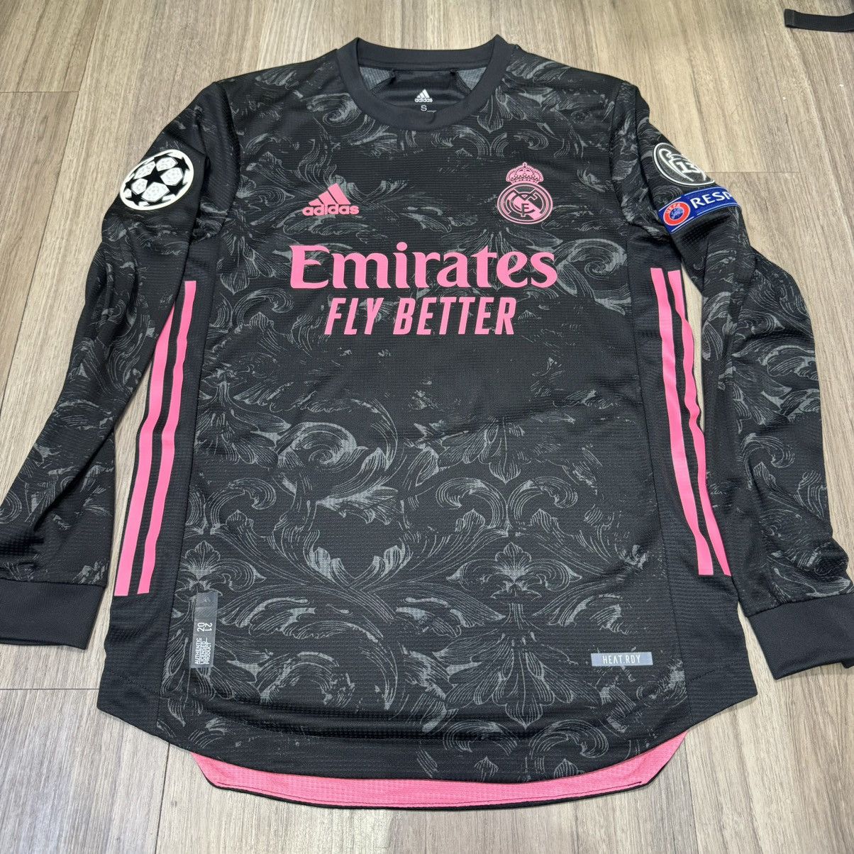Adidas Real Madrid 20/21 player issue L/S third away #4 S.Ramos Size US S / EU 44-46 / 1 - 1 Thumbnail