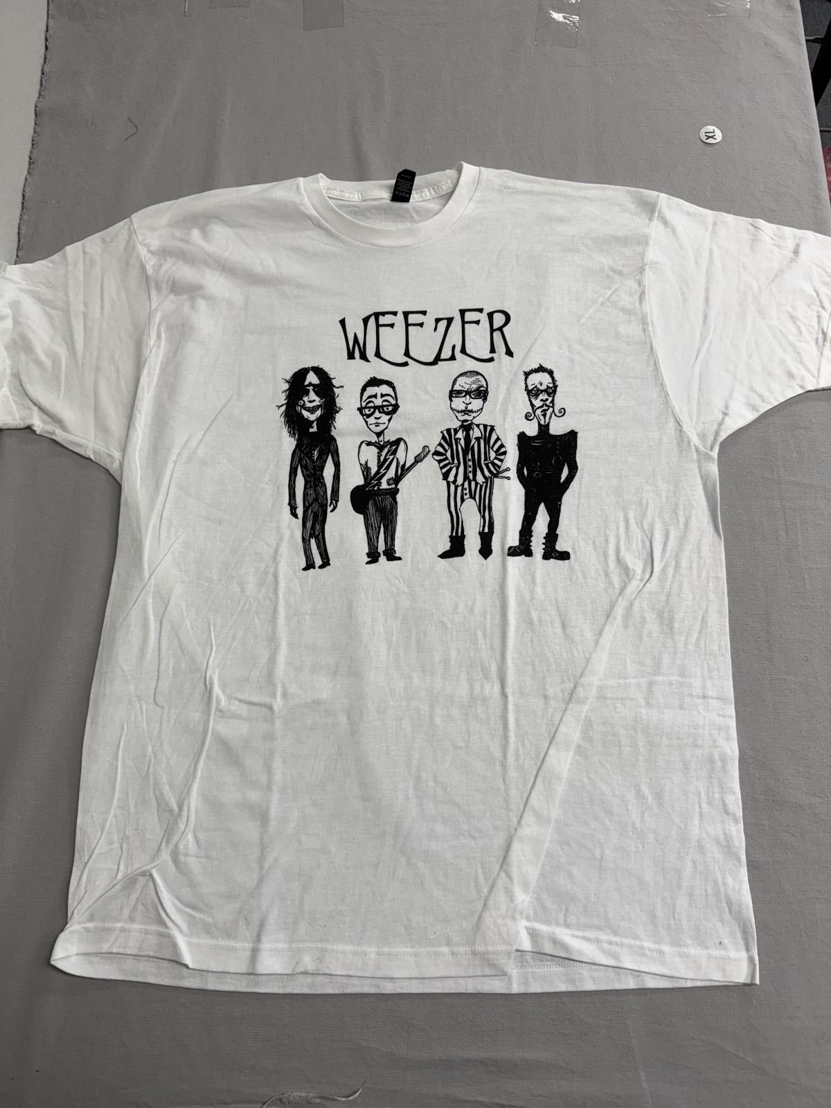 Tultex Weezer Tim Burton T-shirt EWBAITE 2014 Tour Shirt XXL Size US XXL / EU 58 / 5 - 1 Thumbnail