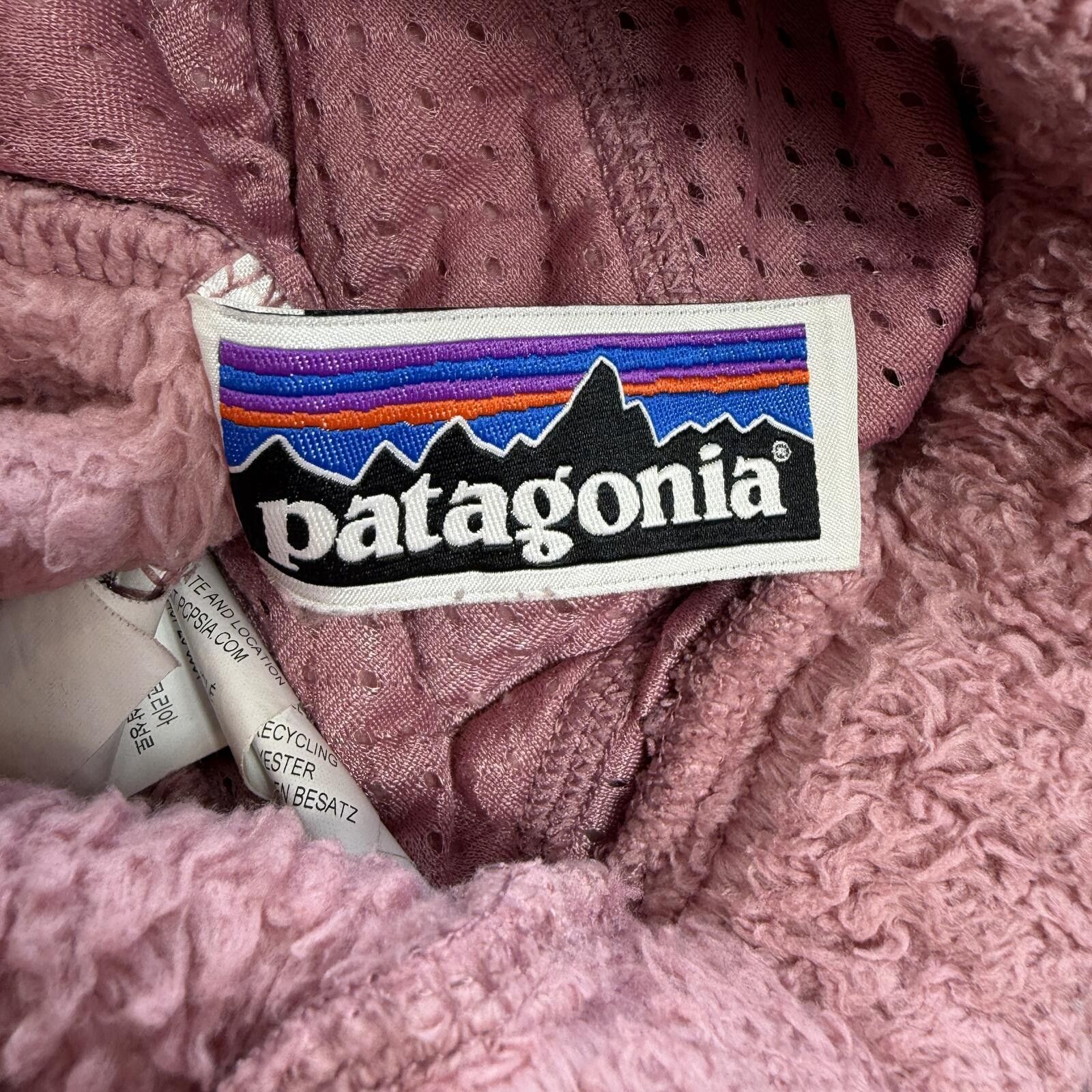 Patagonia Patagonia Pink Sherpa Fleece Hoodie Youth L Quarter Jacket Size L / US 10 / IT 46 - 10 Thumbnail