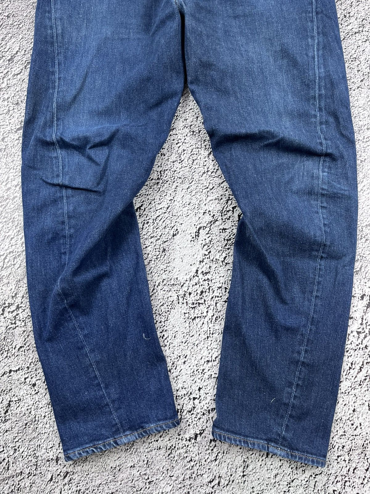 Levi's Vintage Levi's Engineered Vintage Twisted Jeans Size 34 Size US 34 / EU 50 - 4 Thumbnail
