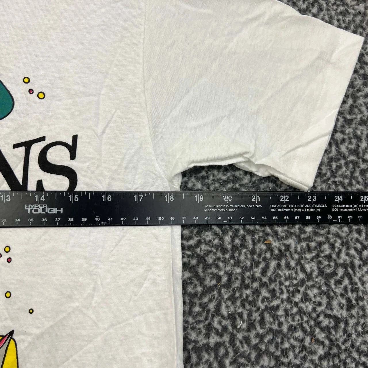 Hanes Vintage The Jetsons Shirt Men M Beefy New with Defects Size US M / EU 48-50 / 2 - 6 Thumbnail