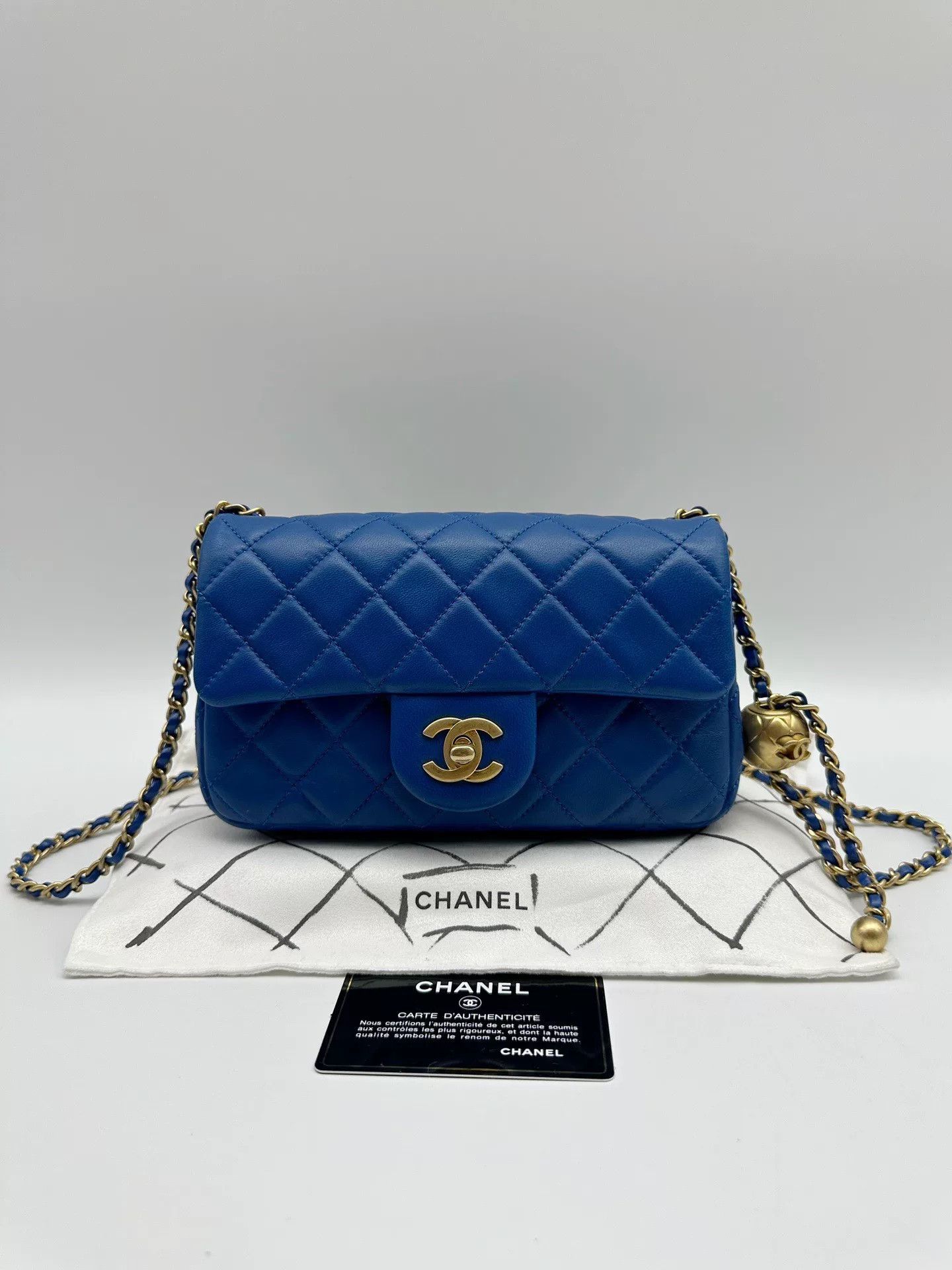 Chanel Pre-loved Bag Very good condition Size ONE SIZE - 1 Thumbnail