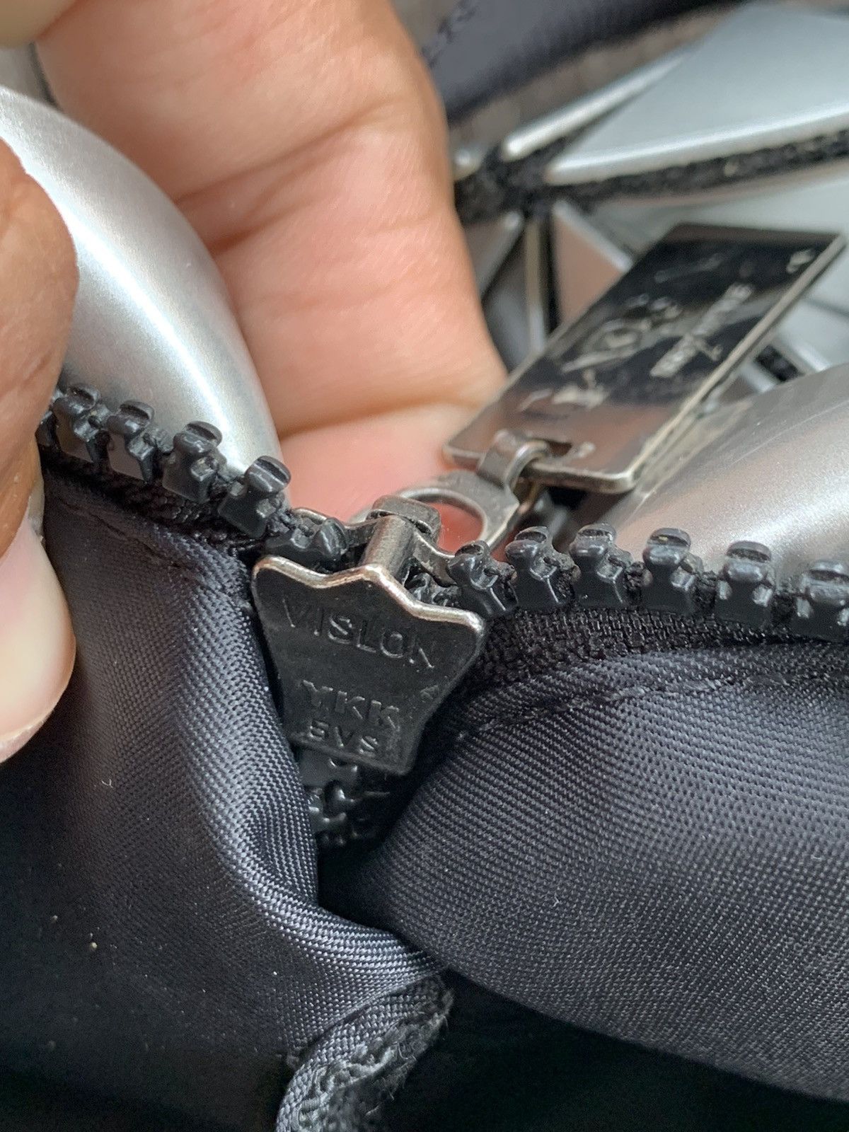 Issey Miyake × Issey Miyake Bao Bao × Japanese Brand Issey miyake bao bao nice design Size ONE SIZE - 14 Thumbnail