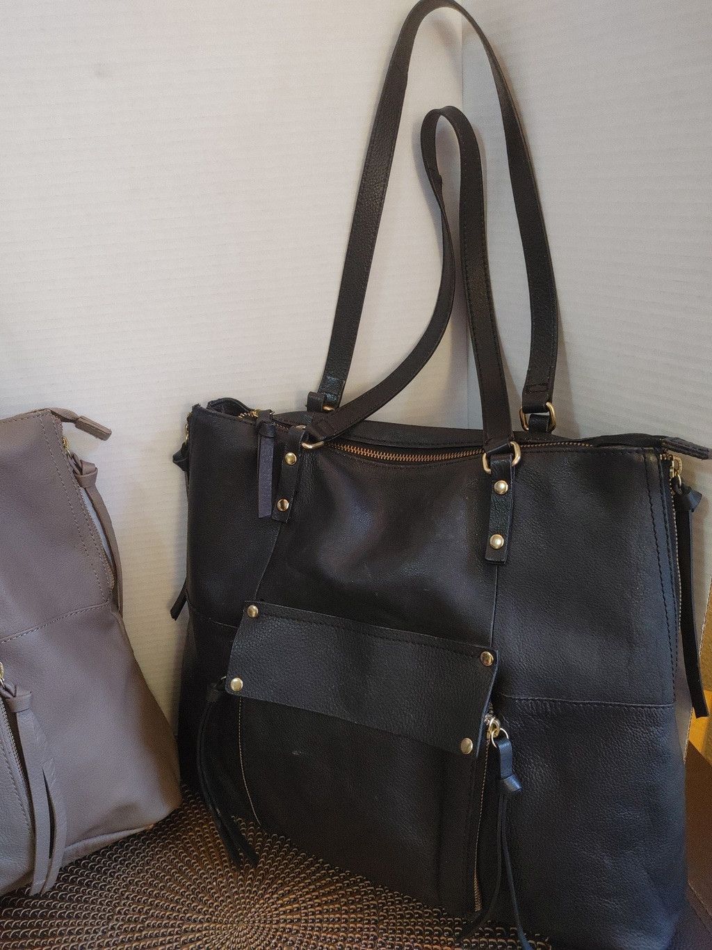 Koolaburra Kooba Everette Leather Totes x2 Size ONE SIZE - 3 Thumbnail