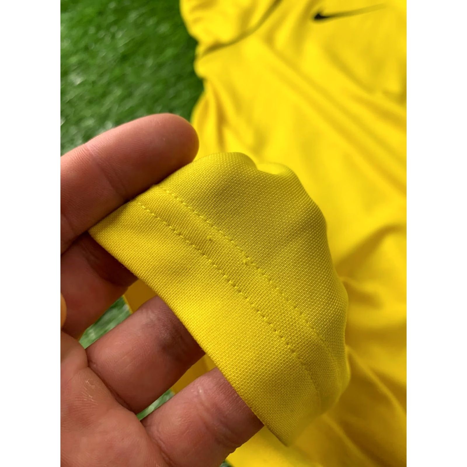 Nike NIKE DRI-FIT PARK ORIGINAL 2020 MEN SHIRT T-Shirt SIZE S Yellow and Black Football Jersey Short Sleeve Crew Neck Nike Park Mens Size US S / EU 44-46 / 1 - 7 Thumbnail