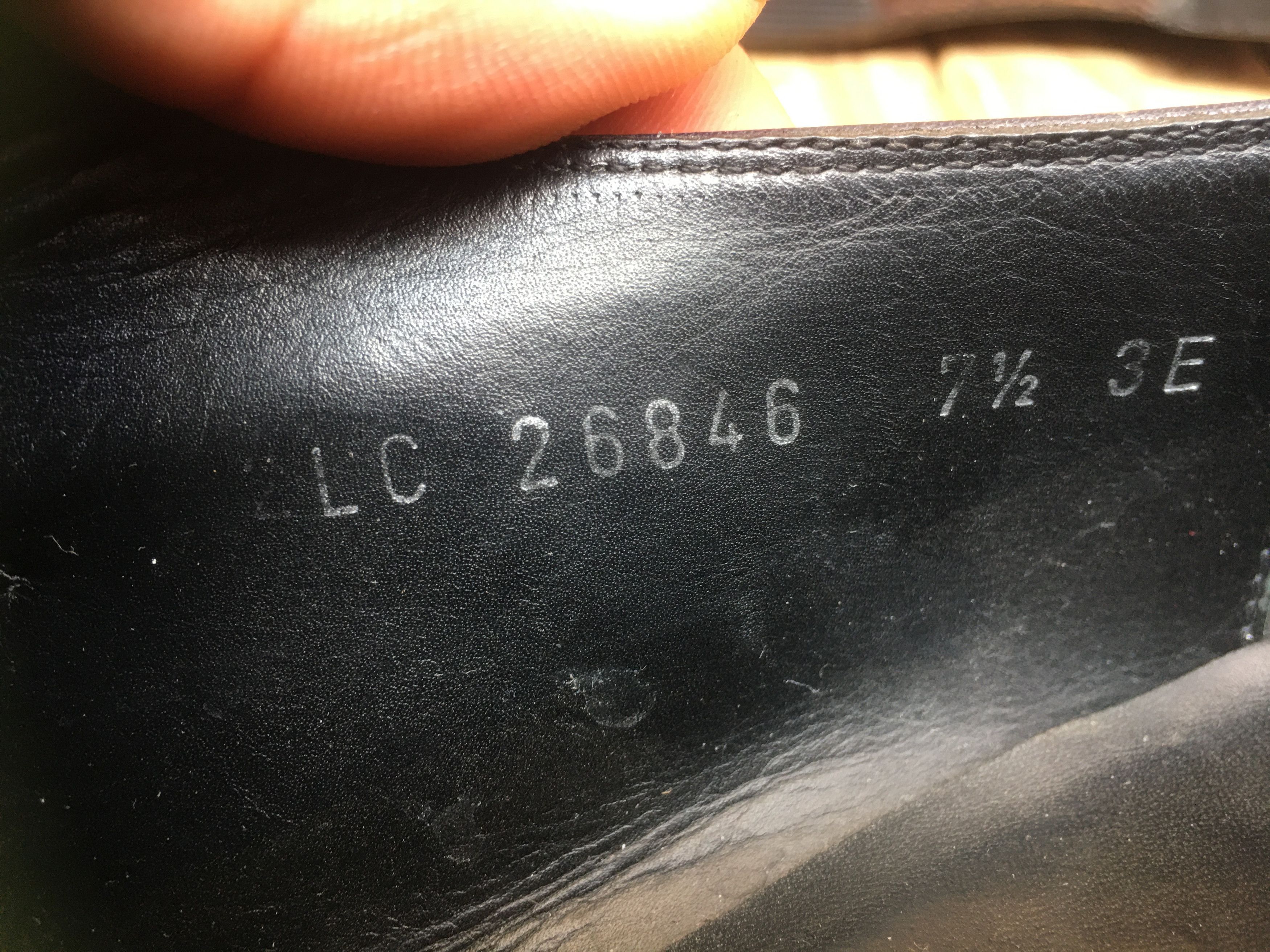 Salvatore Ferragamo Salvatore Ferragamo dark blue Leather shoes Sz USA 7.5 EEE Size US 7.5 / EU 40-41 - 13 Thumbnail