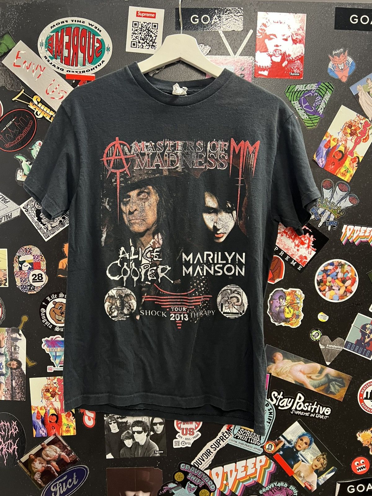 Band Tees Vintage Marilyn Manson Alice Cooper Masters Of Madness Tour Size US M / EU 48-50 / 2 - 1 Thumbnail