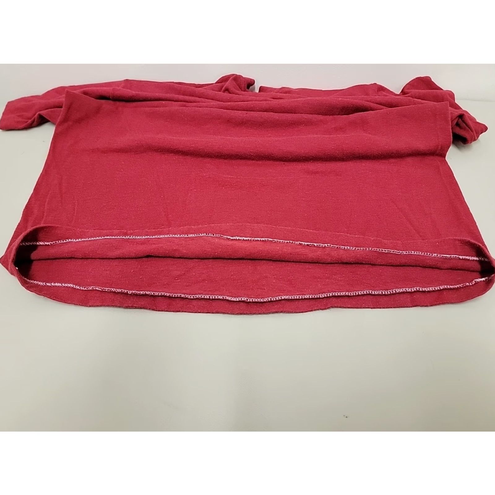 Velva Sheen VINTAGE Reach Out and Touch Someone Bell System Telephone T-shirt XL Shirt Mens Red Velva Sheen Cotton Blend Graphic Crackling Distressed Size US XL / EU 56 / 4 - 7 Thumbnail
