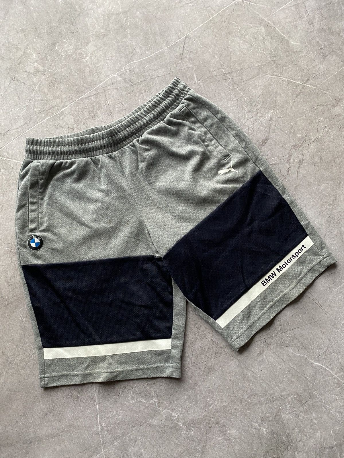 BMW × Puma Puma & BMW Motorsport Shorts Gray Size M Size US 31 - 1 Thumbnail