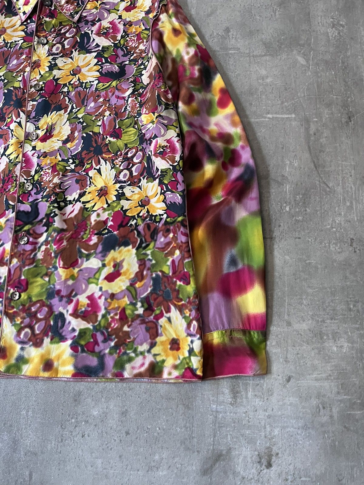 Jean Paul Gaultier Jean Paul Gaultier S/S 2001 rayon floral shirt Size US S / EU 44-46 / 1 - 3 Thumbnail