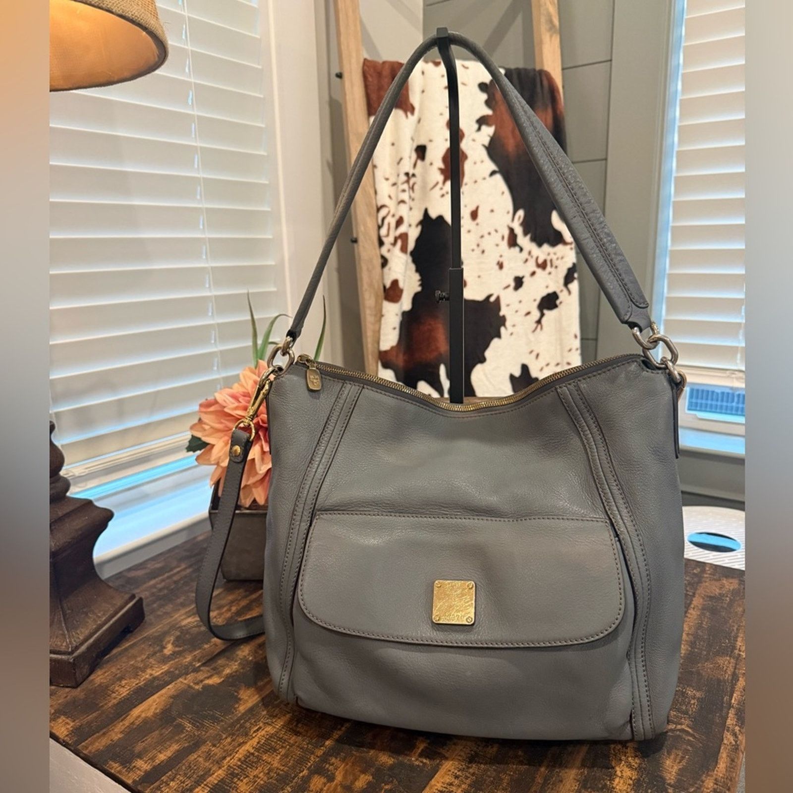 MCM MCM Chocolate gray Leather 2-Way Size ONE SIZE - 1 Thumbnail