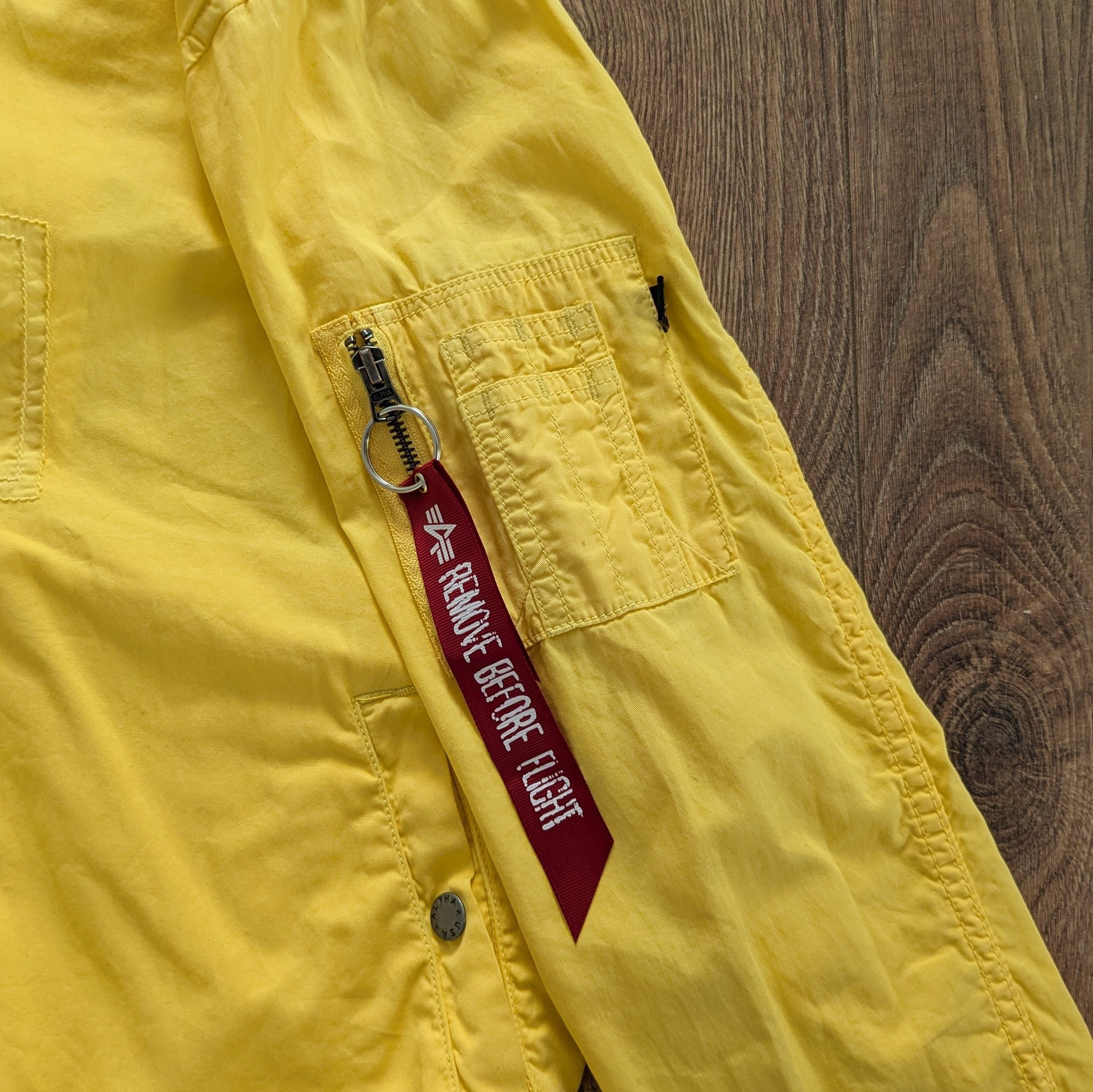 Alpha Industries Alpha Industries MA-1 Yellow Light Bomber Jacket Size L Size US L / EU 52-54 / 3 - 12 Thumbnail