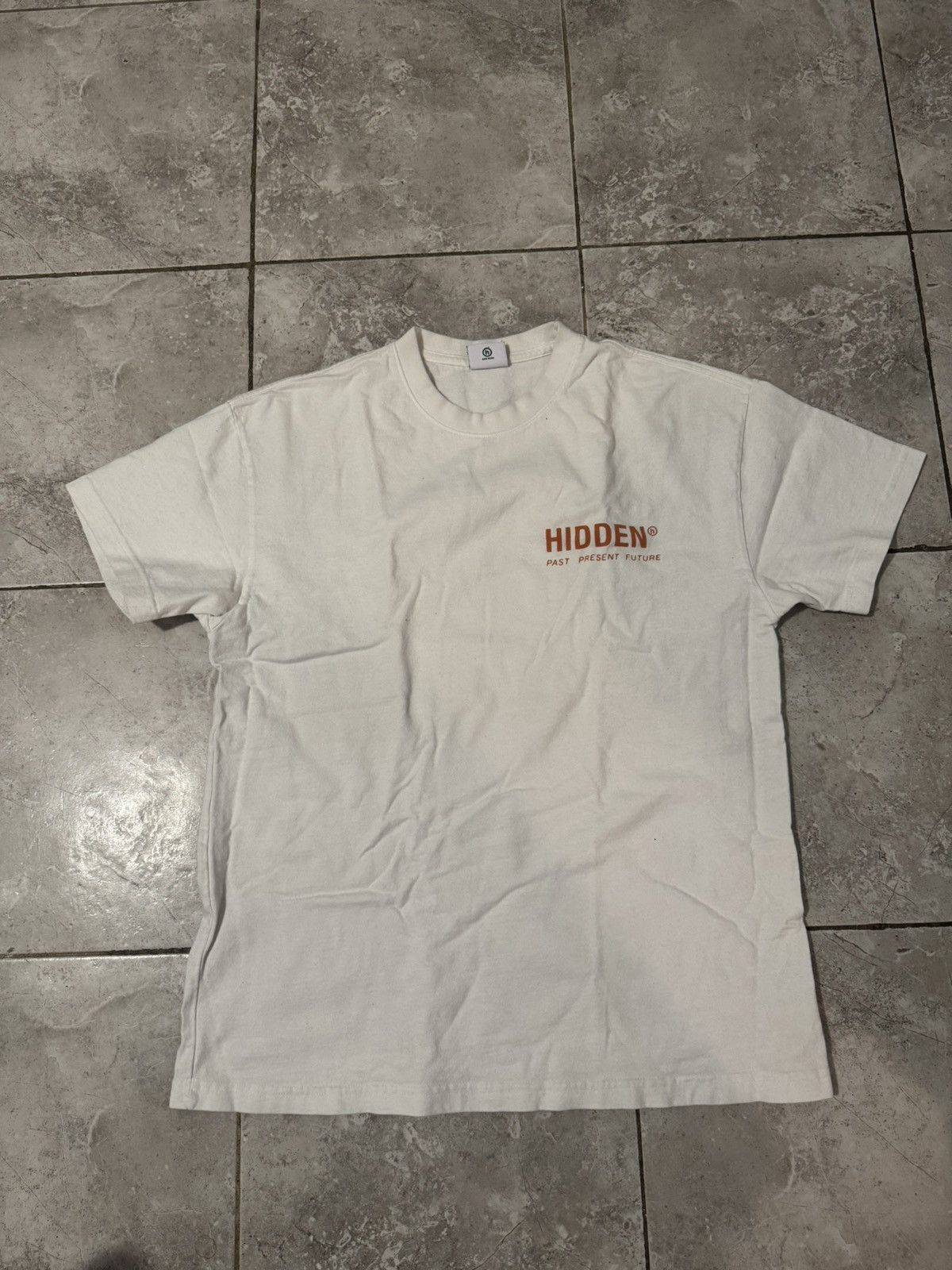 HIDDEN HIDDEN NY House tee Size US M / EU 48-50 / 2 - 1 Thumbnail
