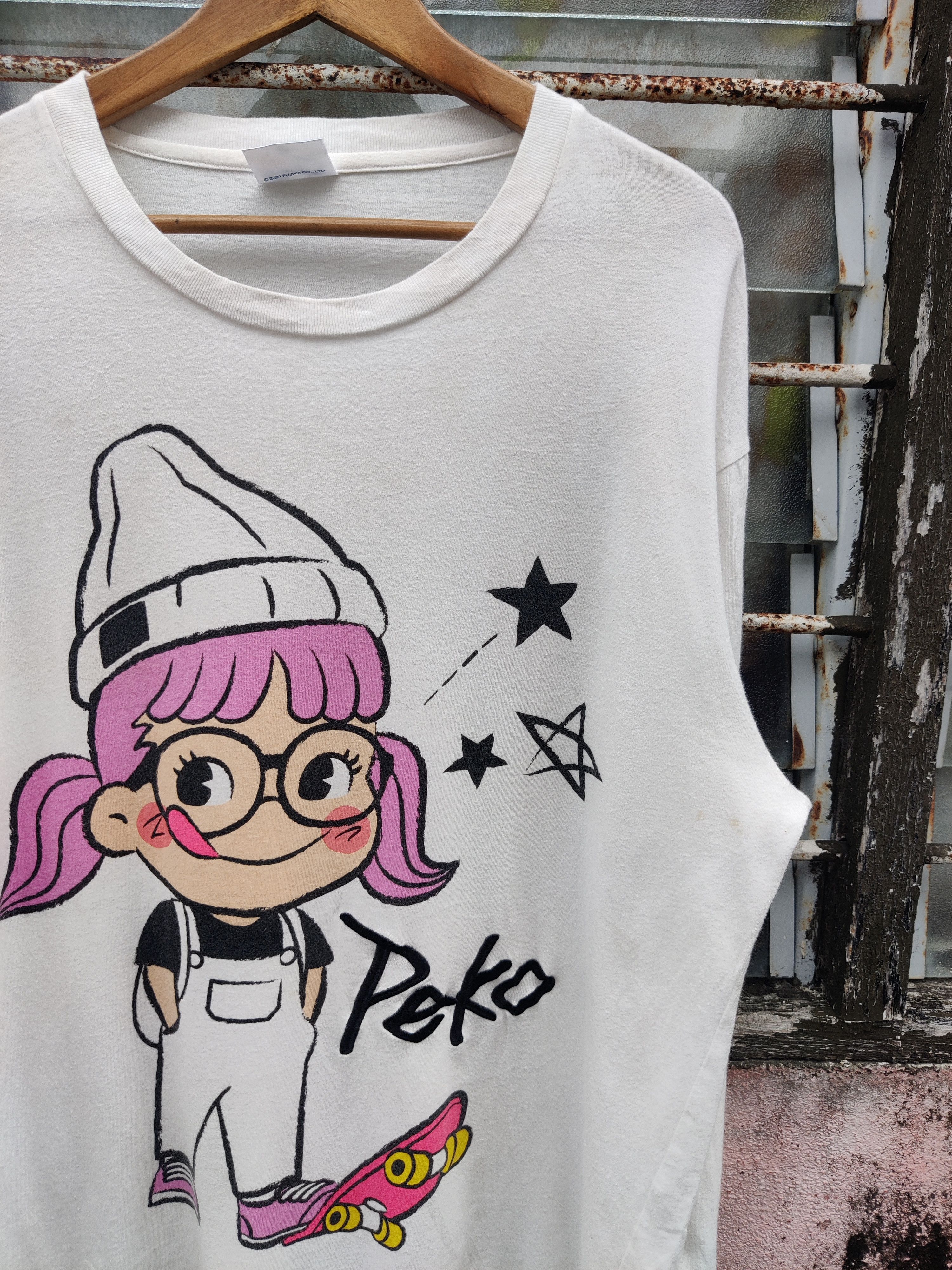Japanese Brand Peko & Poko Fujiya Anime Skateboard Girl Shirt Size US XL / EU 56 / 4 - 2 Thumbnail