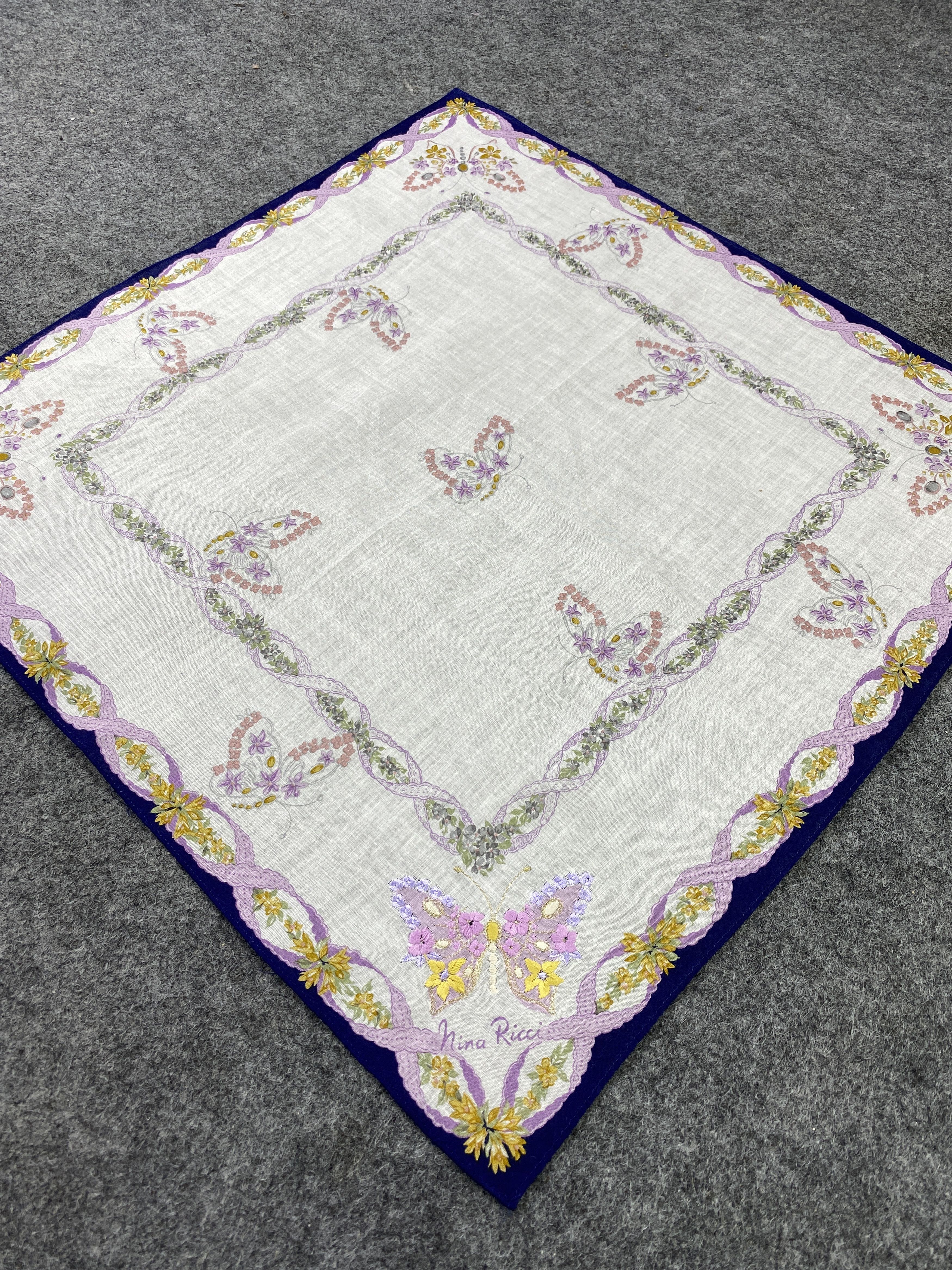 Nina Ricci Nina Ricci Handkerchief / Bandana / Neckerchief-B453 Size ONE SIZE - 4 Thumbnail