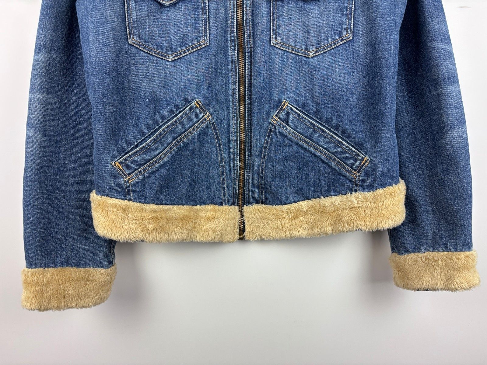 Levi's Levis Sherpa Denim Jacket Size Girls L fits like Womens S Size S / US 4 / IT 40 - 3 Thumbnail